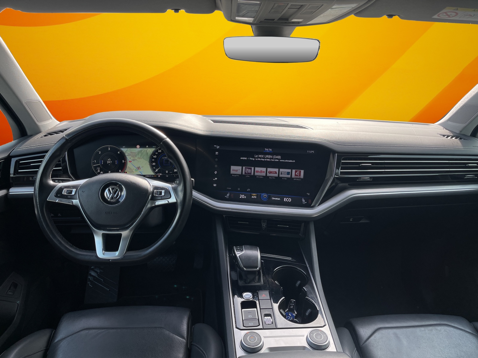 VW Touareg 3.0 TDI Elegance Tiptronic-image-8