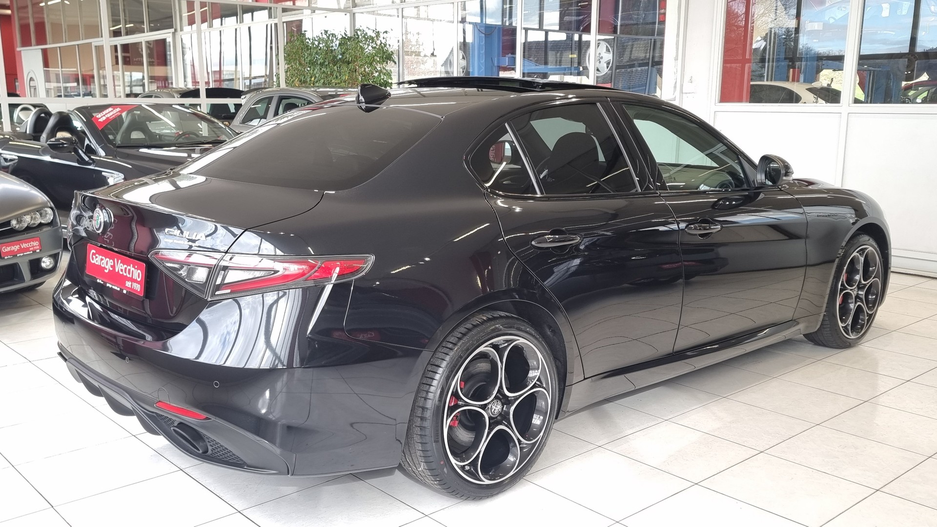 ALFA ROMEO Giulia 2.0 Q4 Competizione Sky-image-4