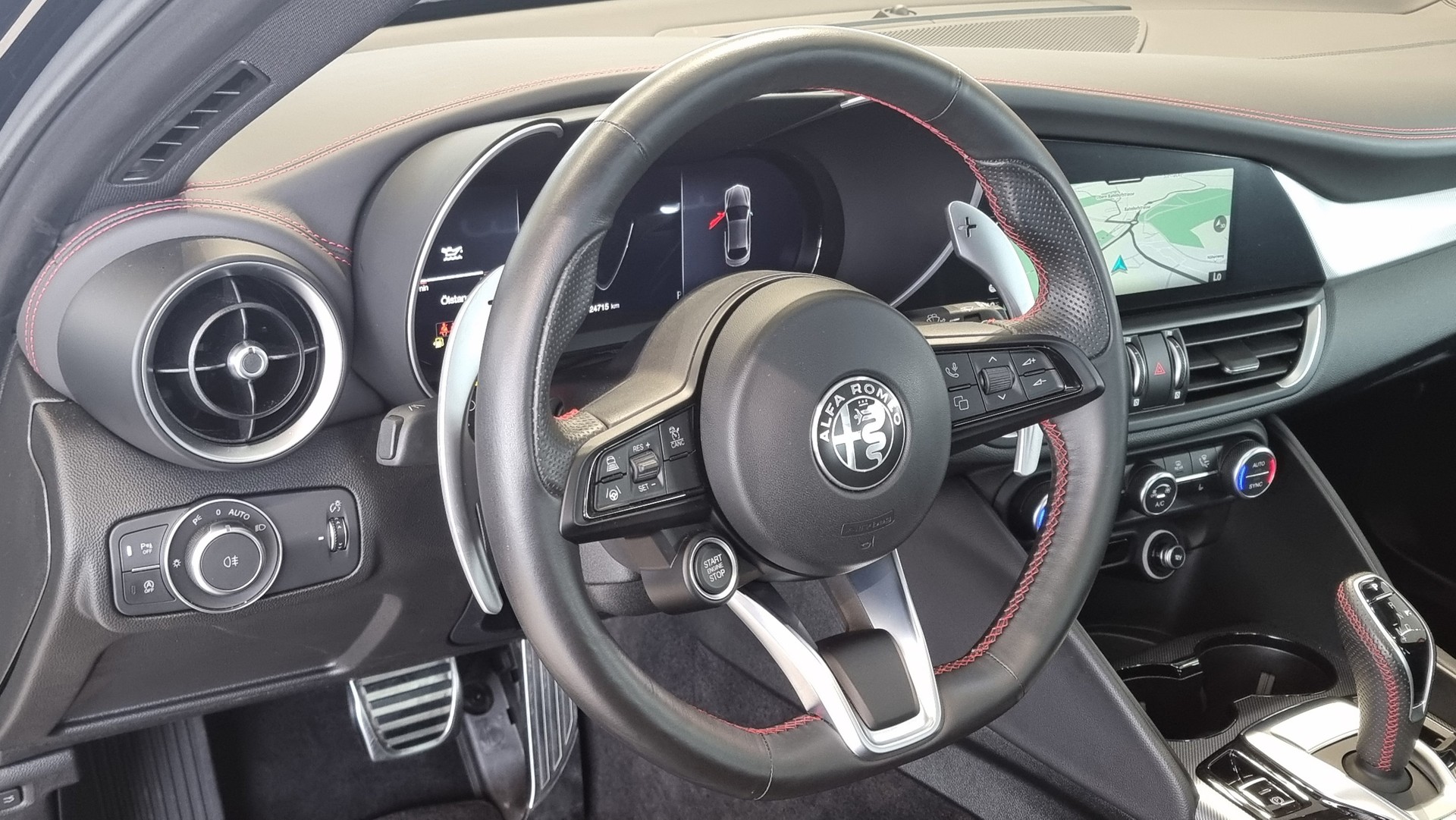 ALFA ROMEO Giulia 2.0 Q4 Competizione Sky-image-20