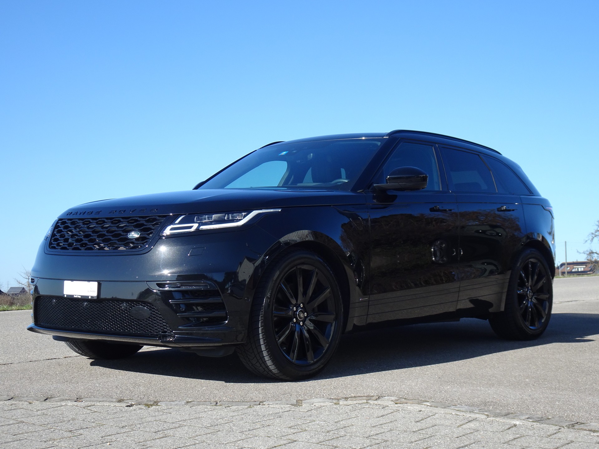 LAND ROVER Range Rover Velar R-Dynamic D 300 HSE Automatic-image-0