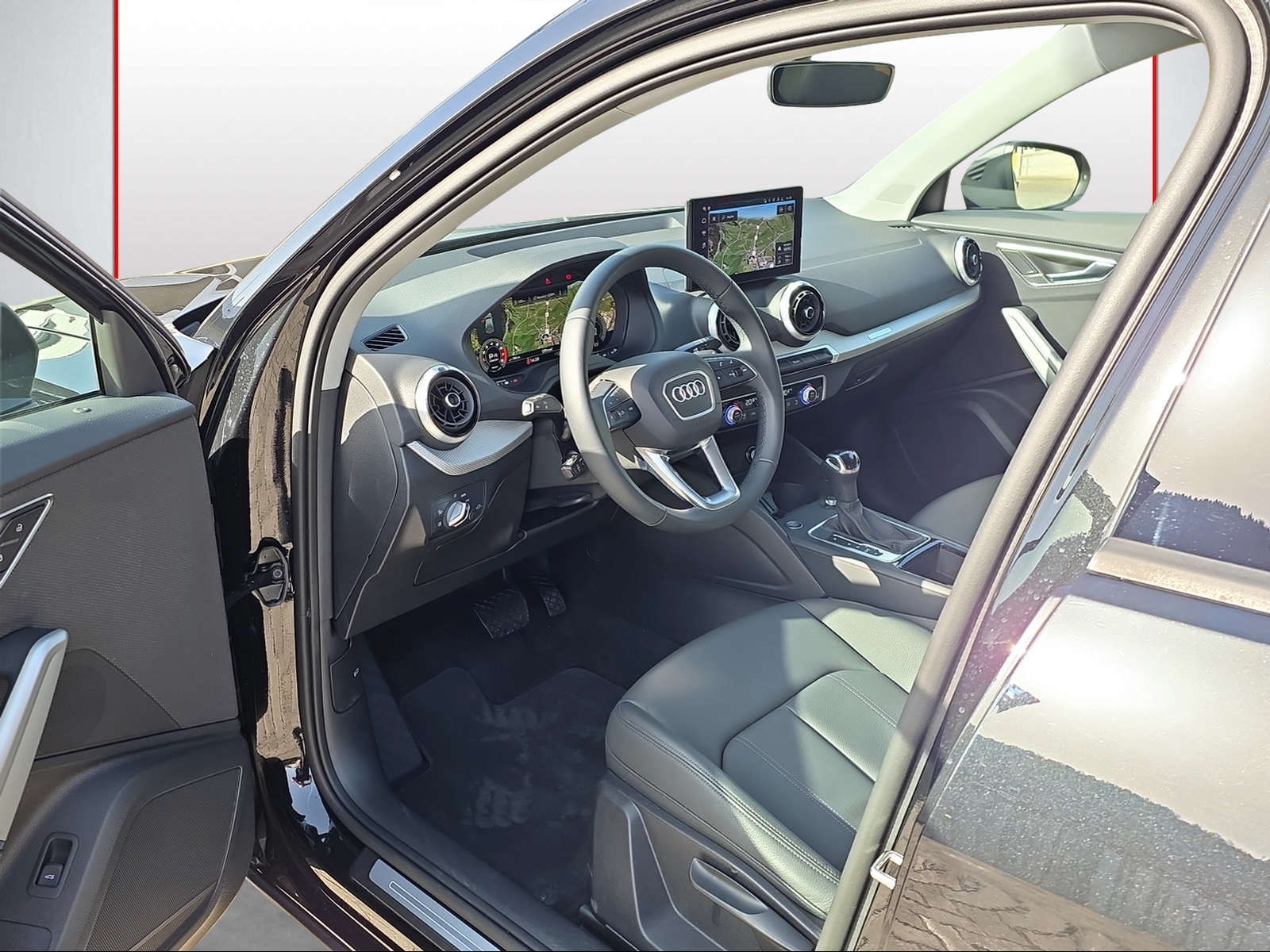 AUDI Q2 40 TFSI advanced quattro S-tronic-image-5