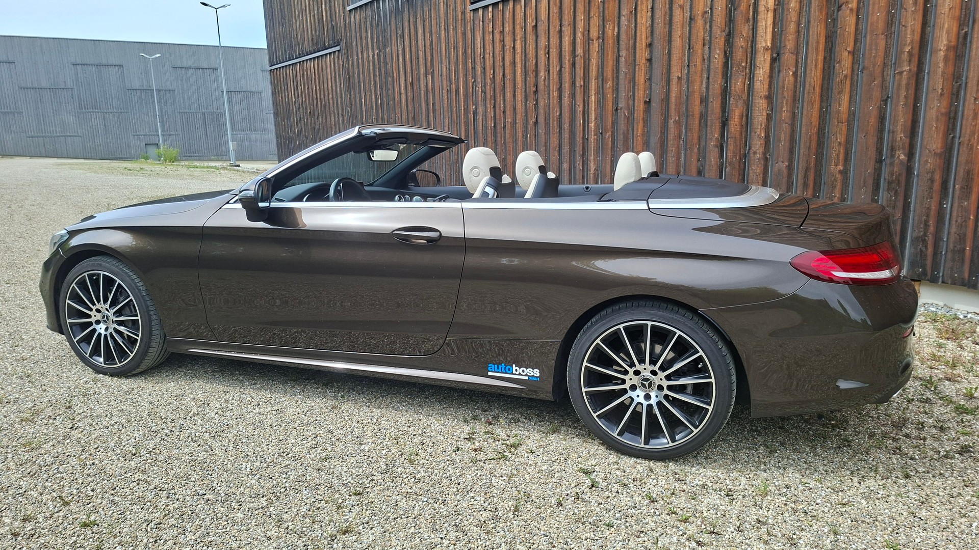 MERCEDES-BENZ C 200 Cabriolet AMG Line 4Matic 9G-Tronic-image-2
