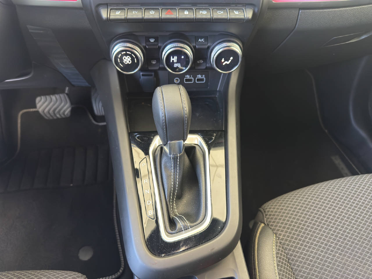 RENAULT Arkana 1.6 E-Tech techno-image-12