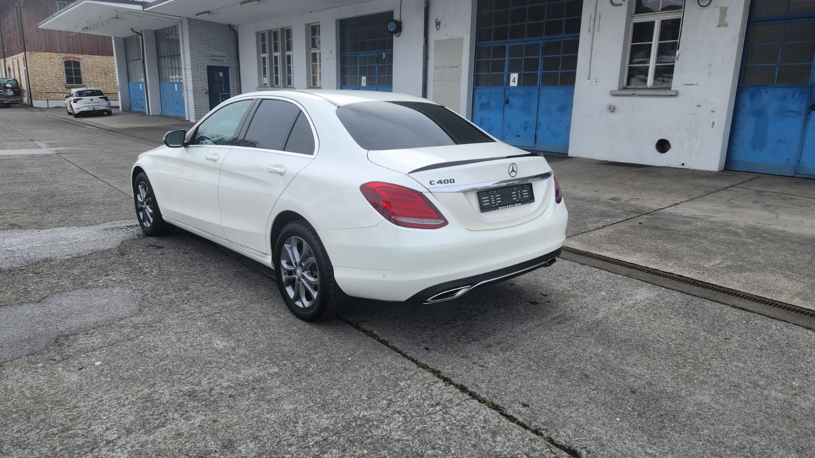 MERCEDES-BENZ C 400 4Matic 9G-Tronic-image-2