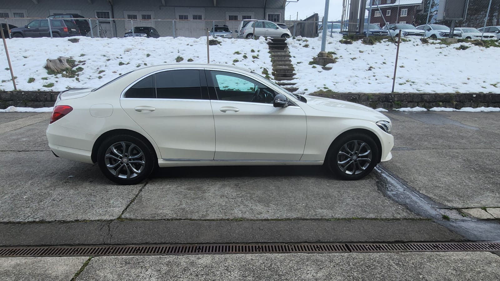 MERCEDES-BENZ C 400 4Matic 9G-Tronic-image-5