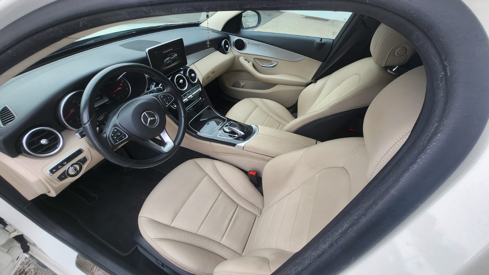 MERCEDES-BENZ C 400 4Matic 9G-Tronic-image-8