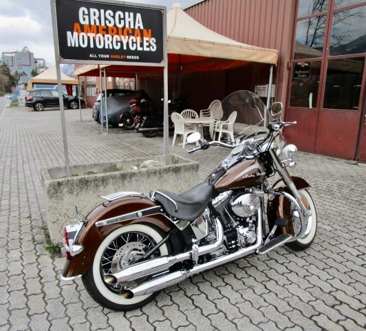 HARLEY-DAVIDSON FLSTNI Softail Deluxe-image-2