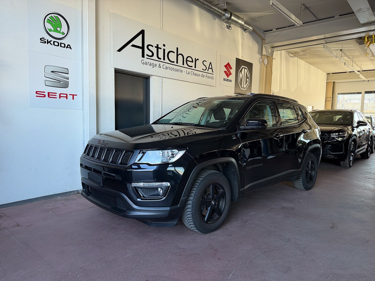 JEEP Compass 4x2 1.3 Turbo Night Eagle DKG-image-0