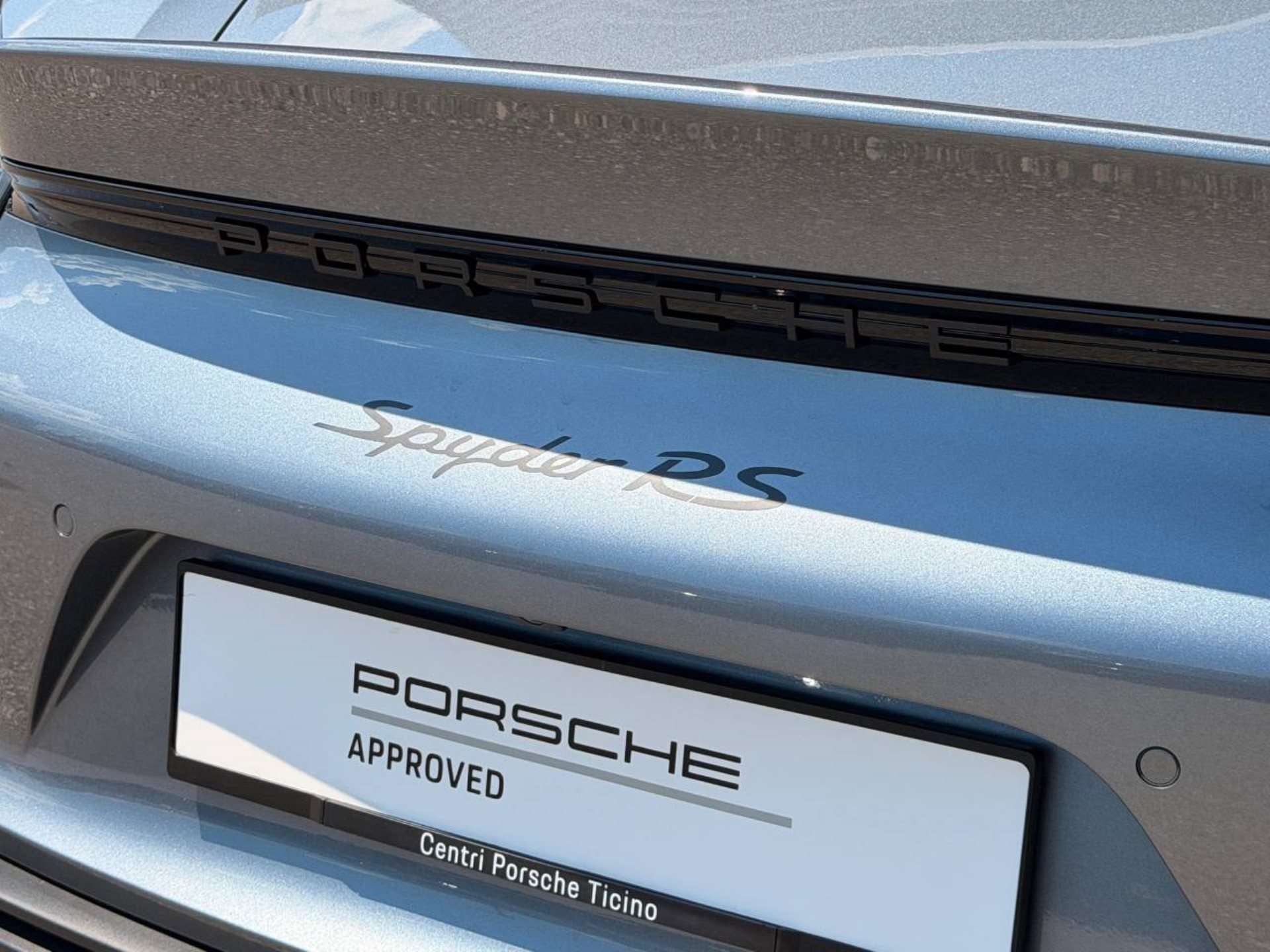 PORSCHE 718 Spyder RS-image-32