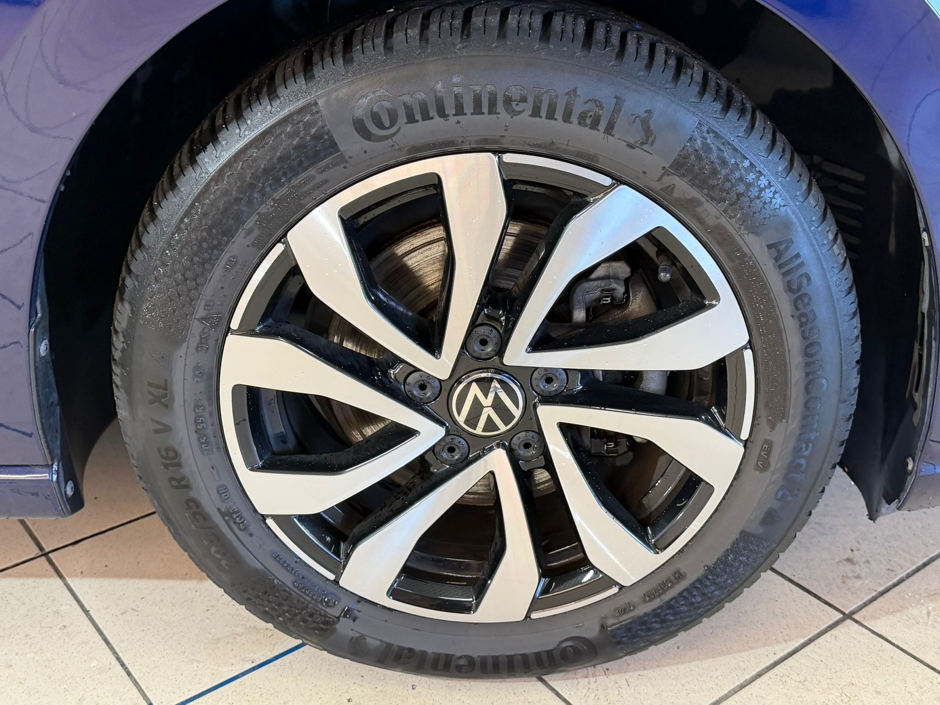 VW Golf 2.0 TDI Style DSG-image-4