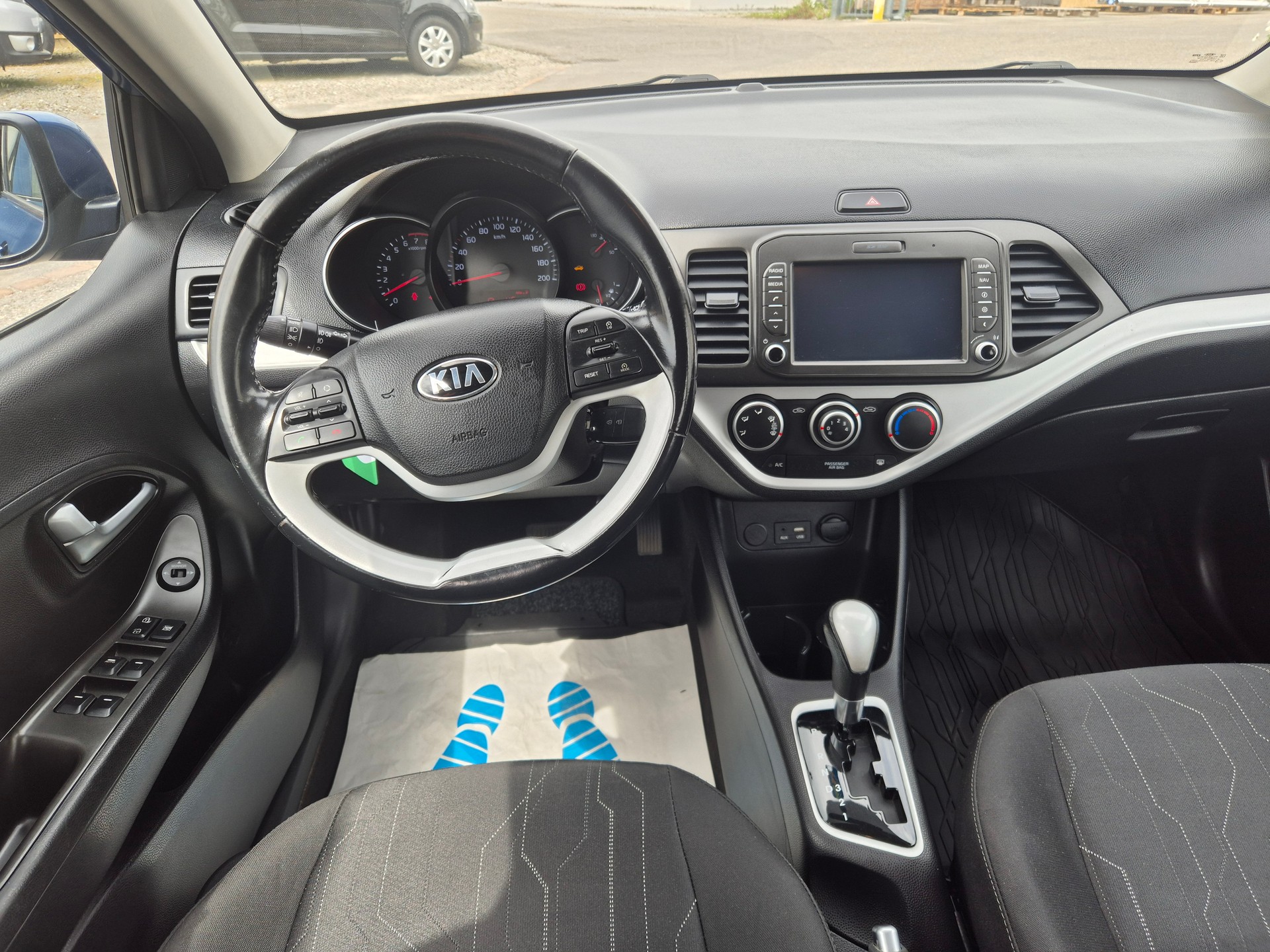 KIA Picanto 1.2 CVVT Style Automatic-image-13