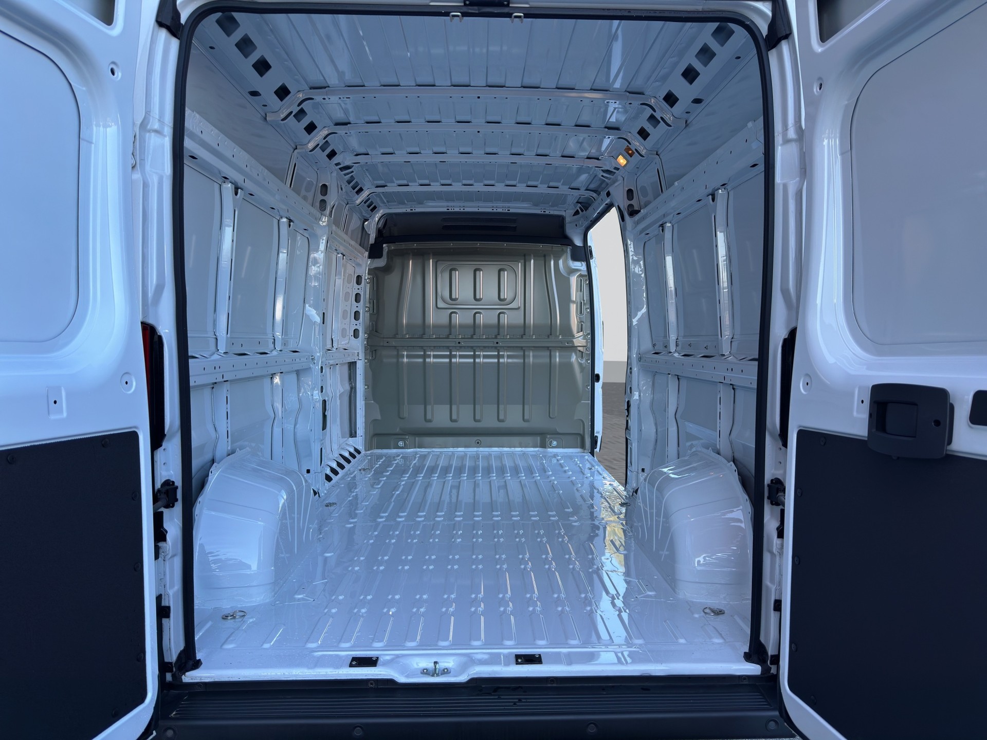 OPEL Movano 2.2 d 3,5t L3H2-image-8