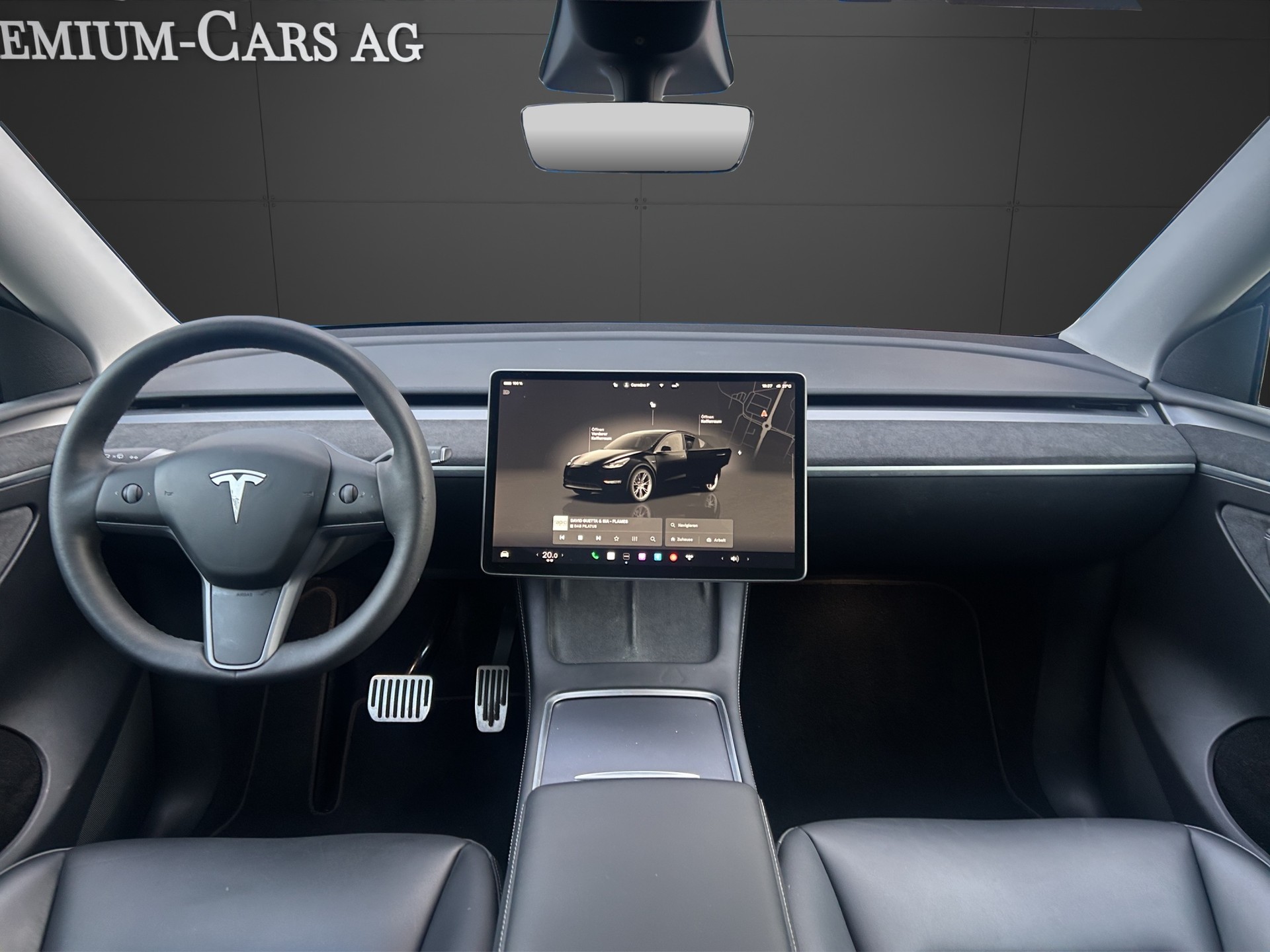 TESLA Model Y Long Range Dual Motor AWD Autopilot 3-image-7