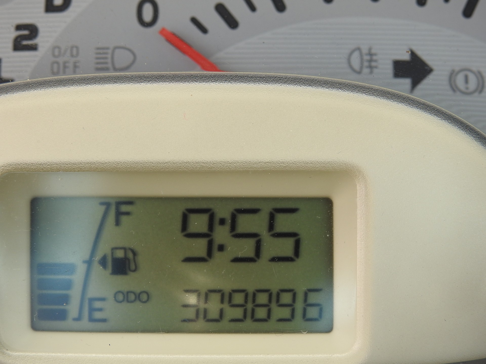 DAIHATSU Sirion 1.3 eco-4WD Automatic-image-21