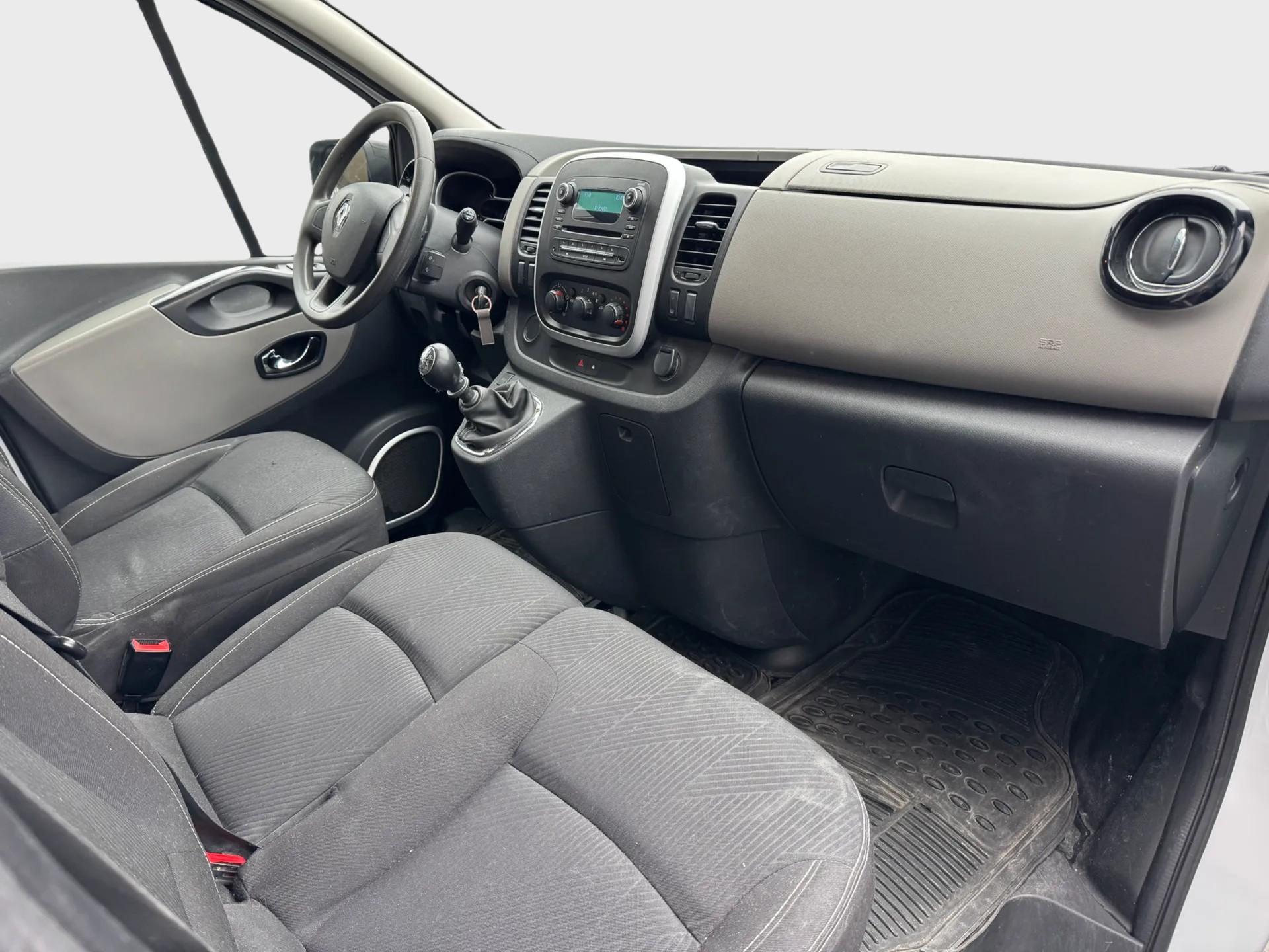 RENAULT Trafic 1.6 dCi 115 2.9t Business L1H1-image-7