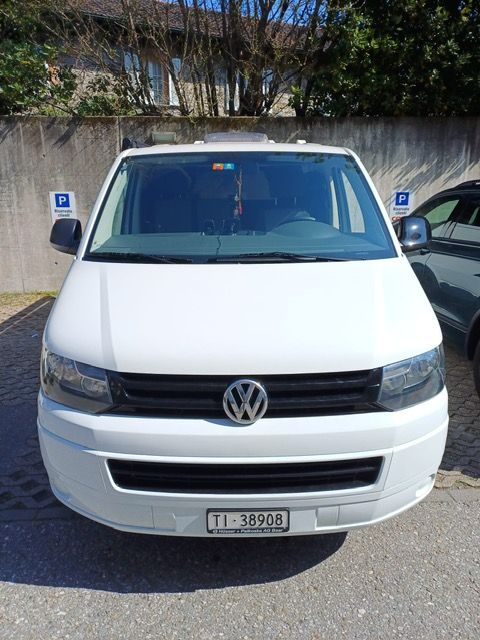 VW Transporter-image-2