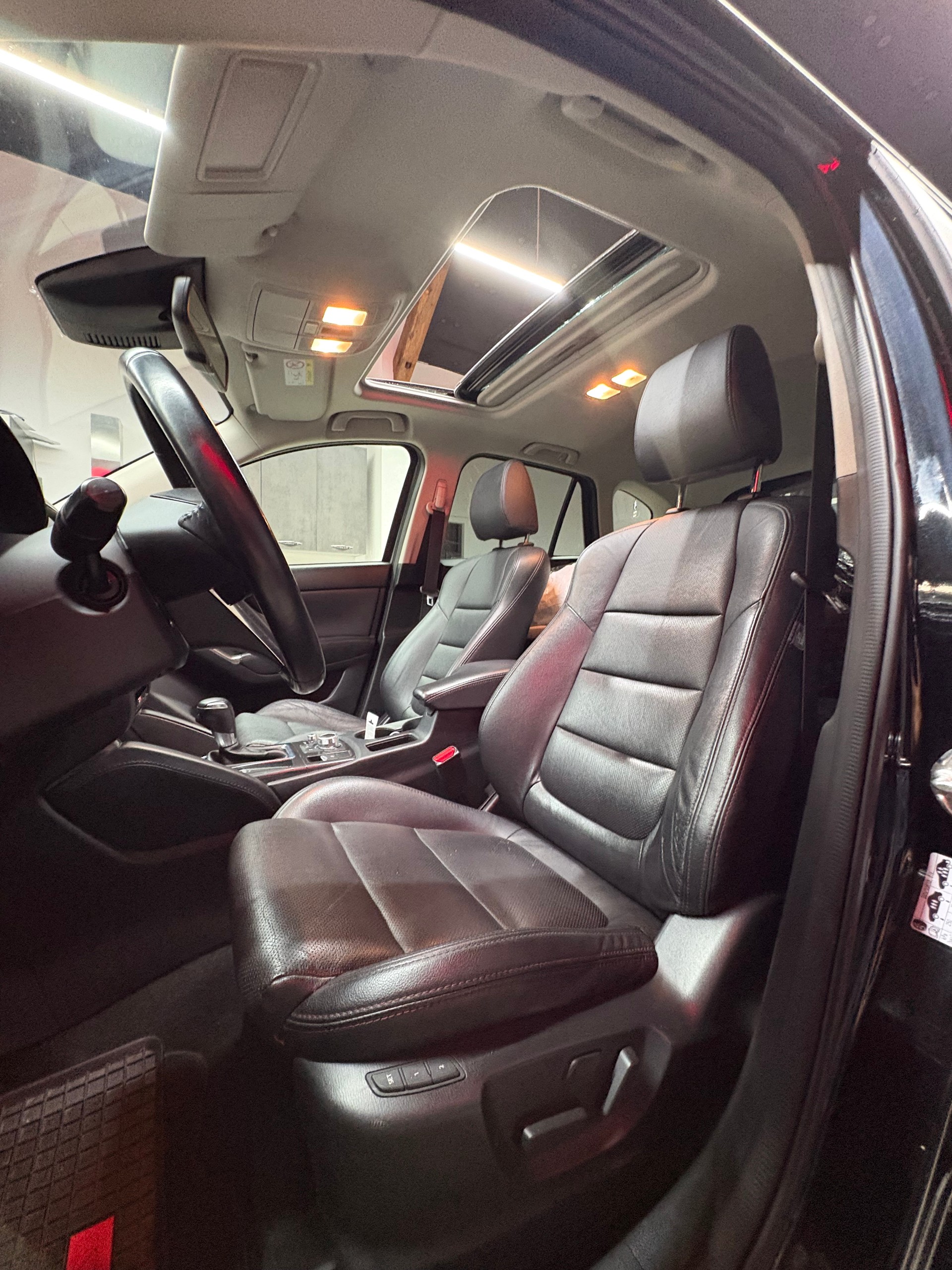MAZDA CX-5 2.2 D HP Revolution AWD Automatic-image-8