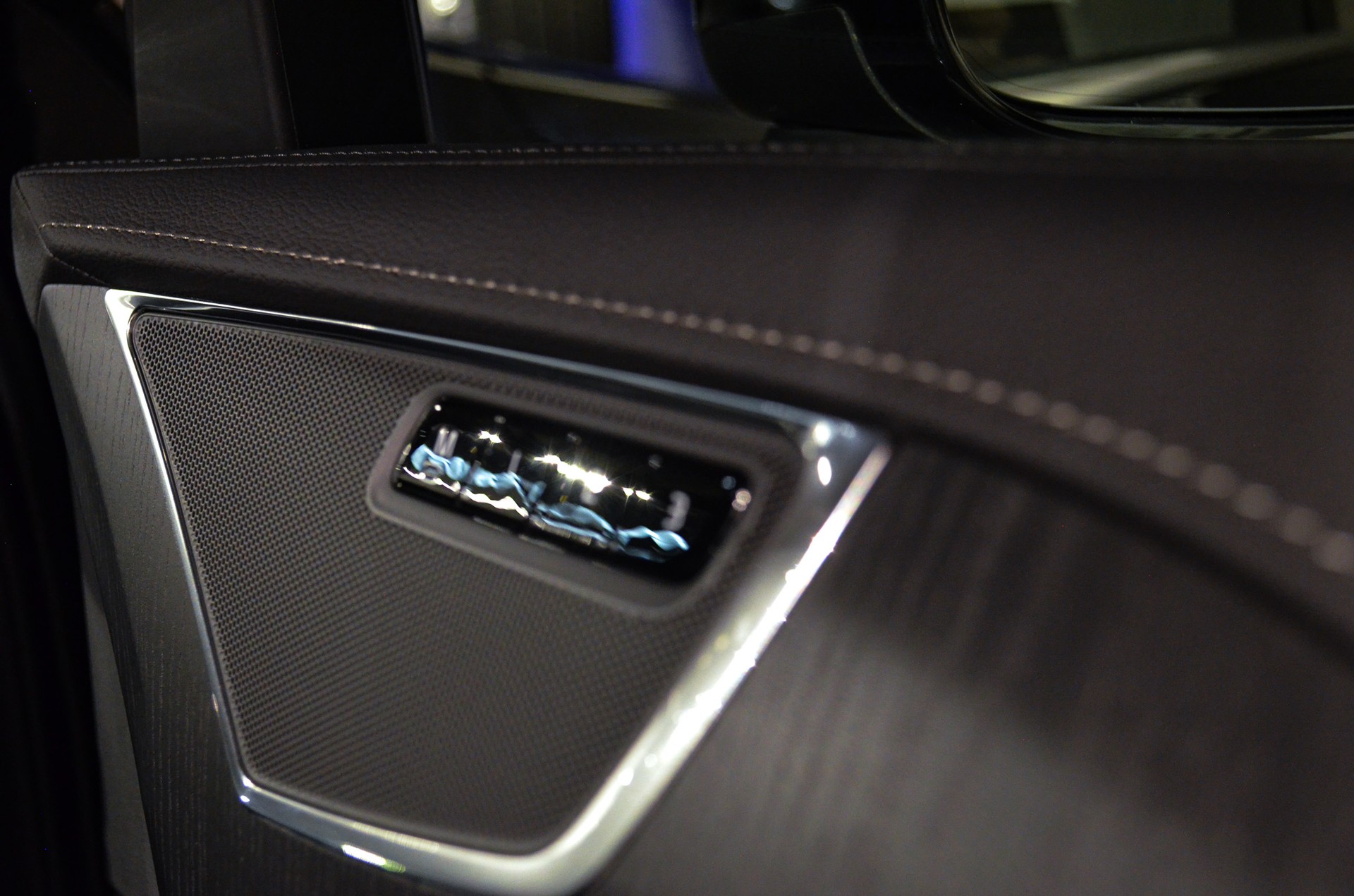 VOLVO XC90 B5 Diesel Mild Hybrid AWD Inscription Geartronic-image-16