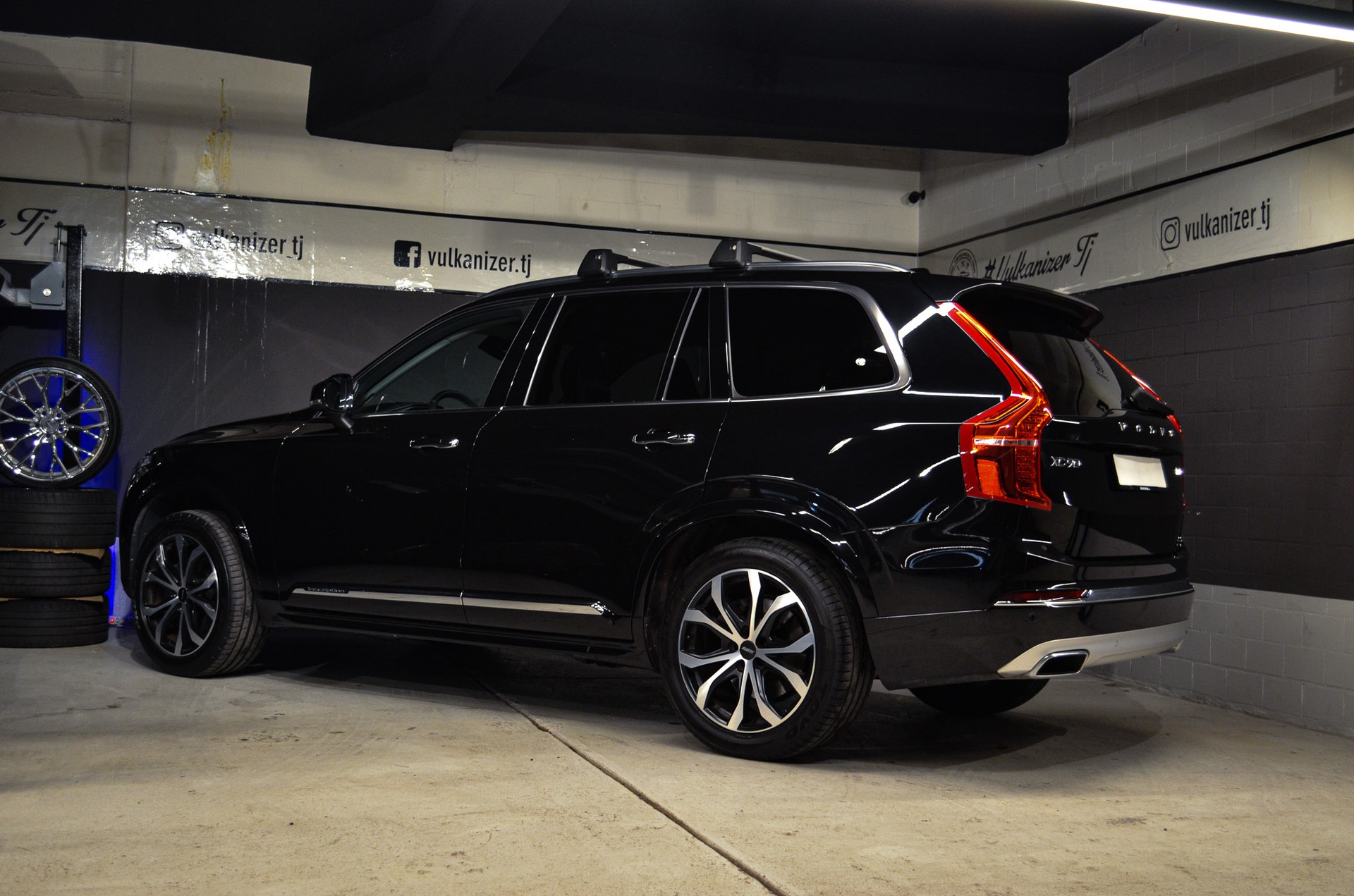 VOLVO XC90 B5 Diesel Mild Hybrid AWD Inscription Geartronic-image-5