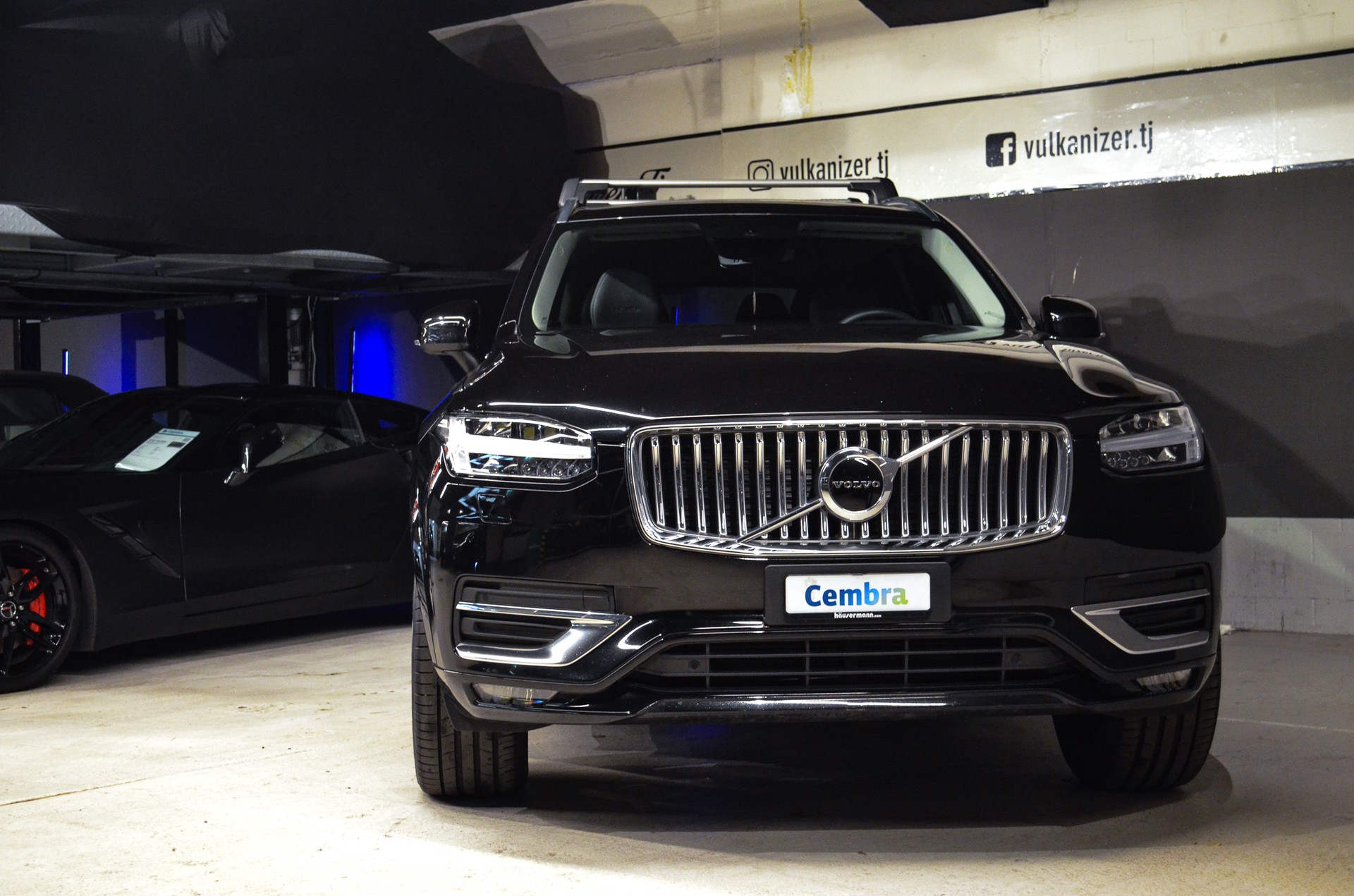 VOLVO XC90 B5 Diesel Mild Hybrid AWD Inscription Geartronic-showroom-element-3