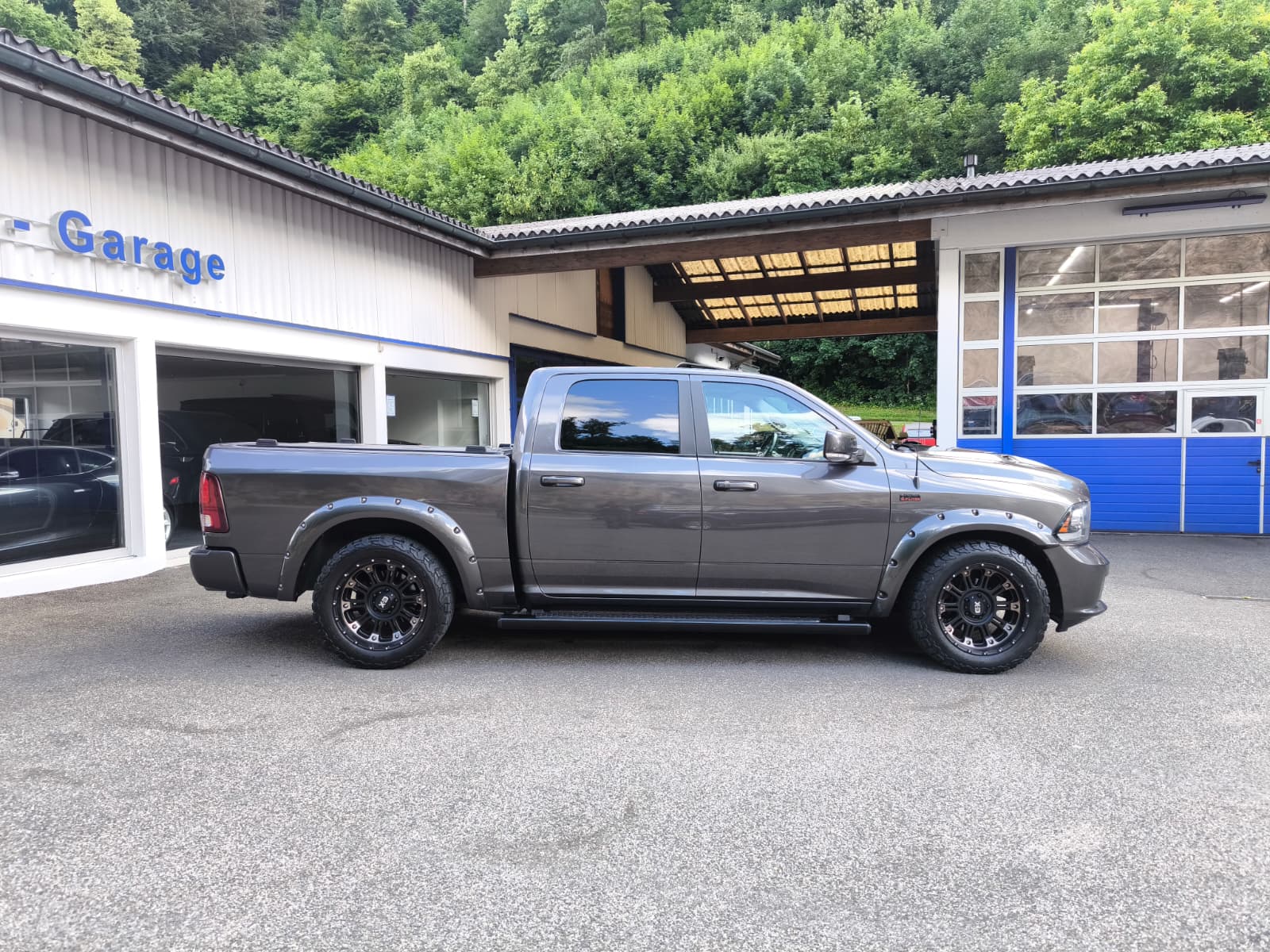 DODGE Ram 1500 Sport 5.7L V8-image-18