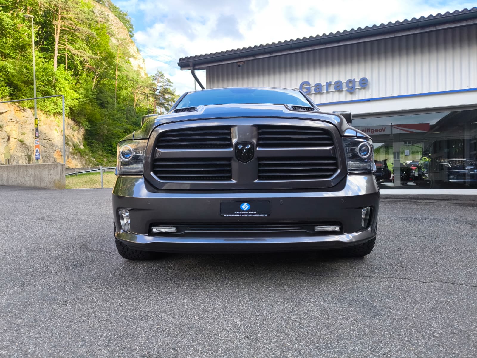DODGE Ram 1500 Sport 5.7L V8-image-4