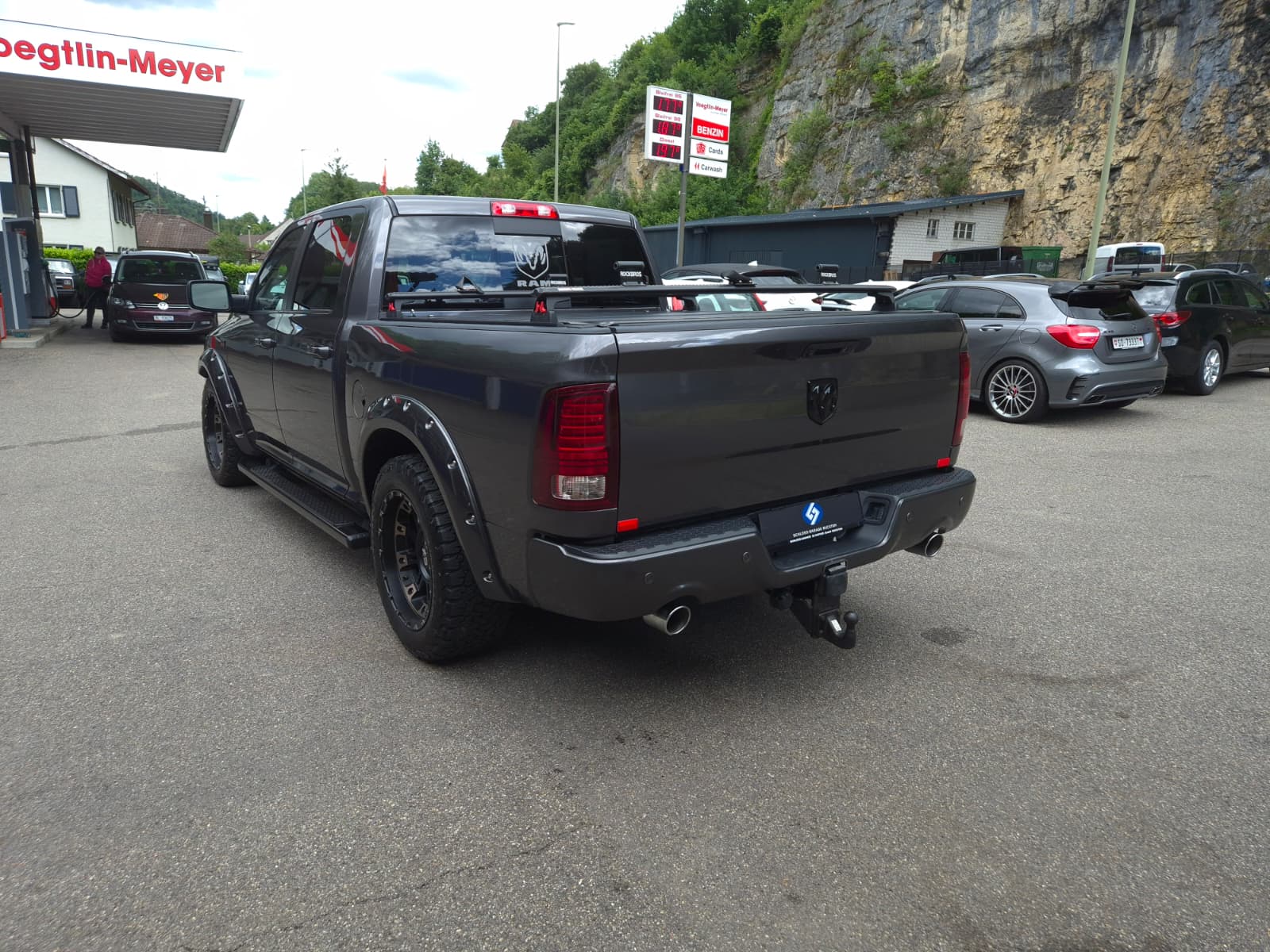 DODGE Ram 1500 Sport 5.7L V8-image-11