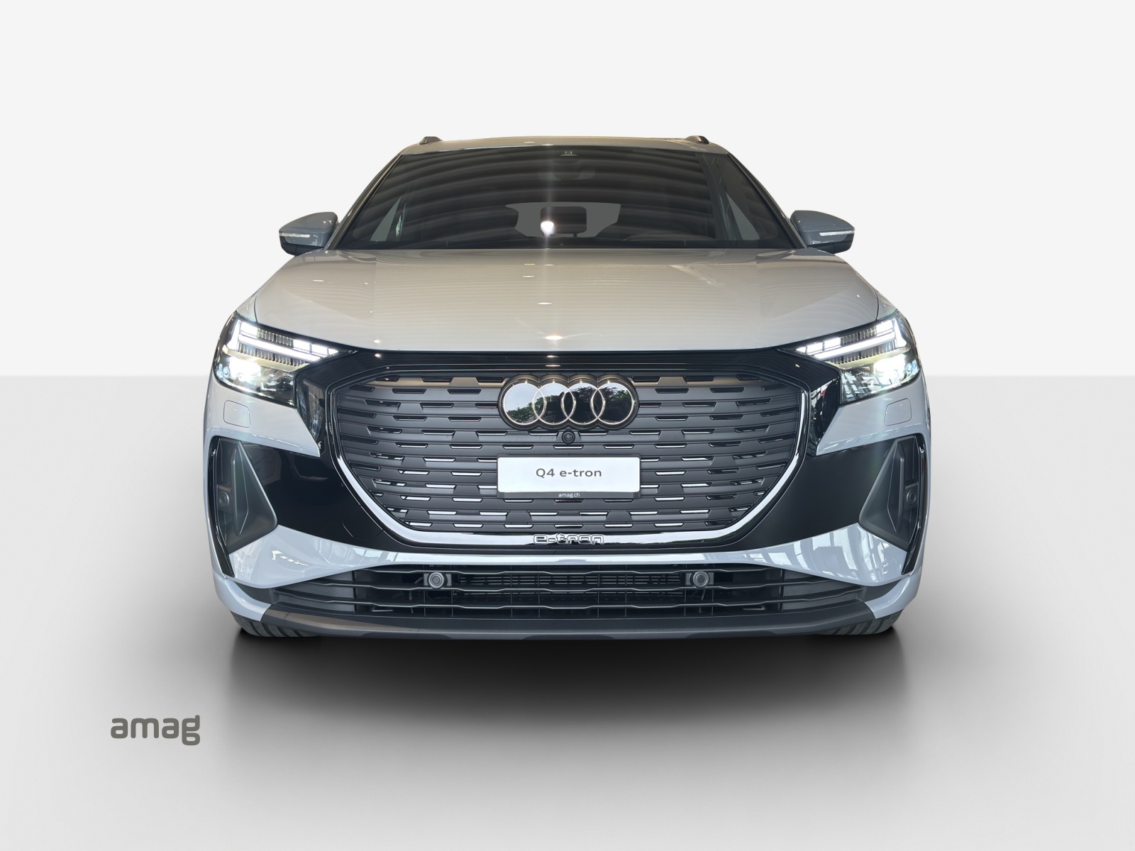 AUDI Q4 e-tron 45 Edition Swiss Ski quattro-image-6