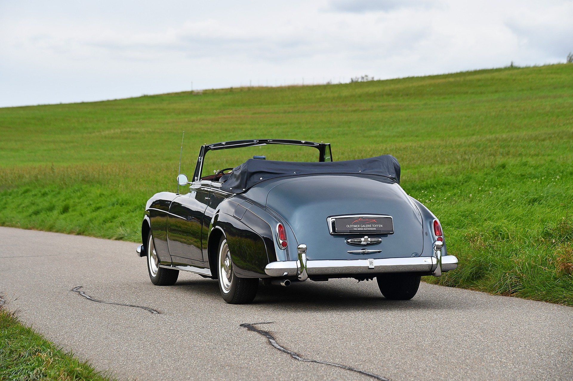 ROLLS-ROYCE II Drop Head Coupe-image-2