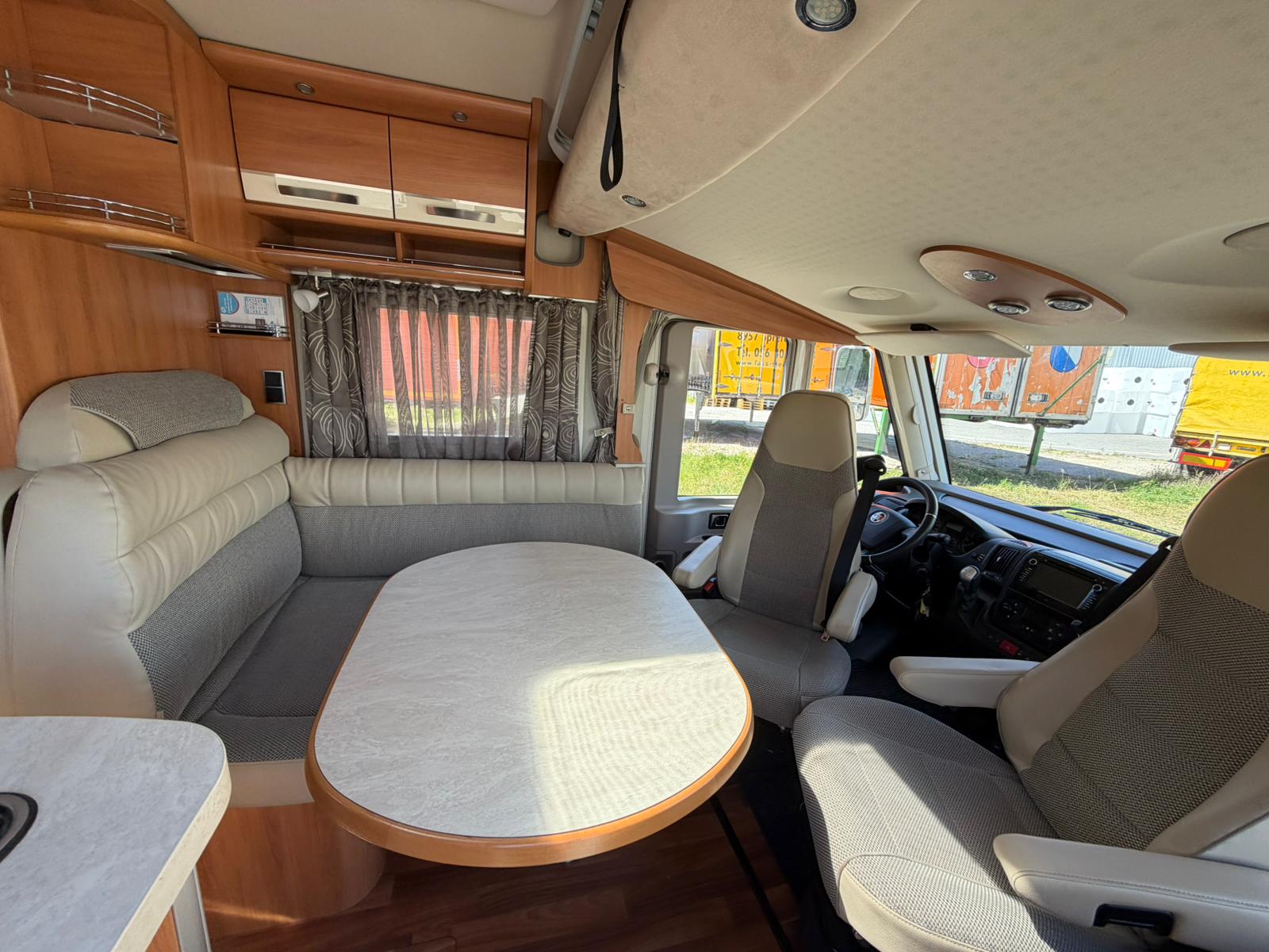HYMER Fiat 2.3 JTD Hymer Automat Querbett 6 Meter TOP ZUSTAND-image-12
