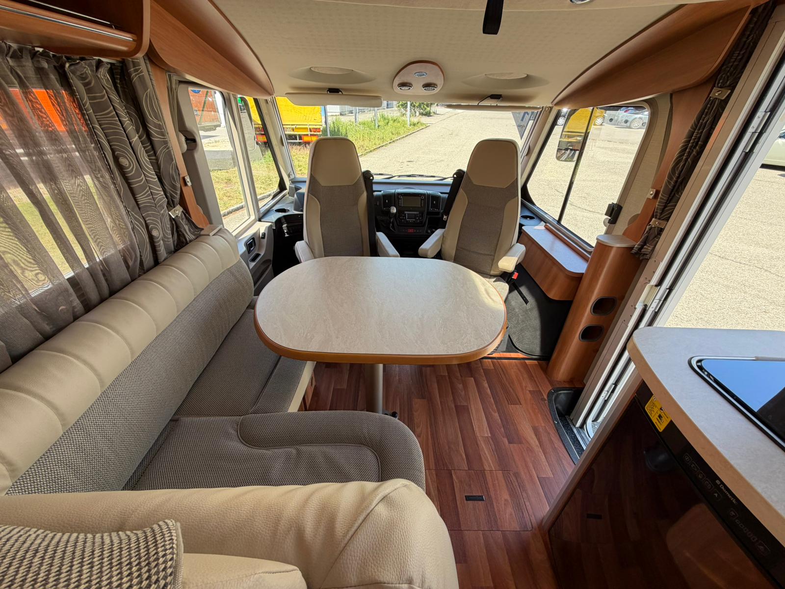 HYMER Fiat 2.3 JTD Hymer Automat Querbett 6 Meter TOP ZUSTAND-image-29
