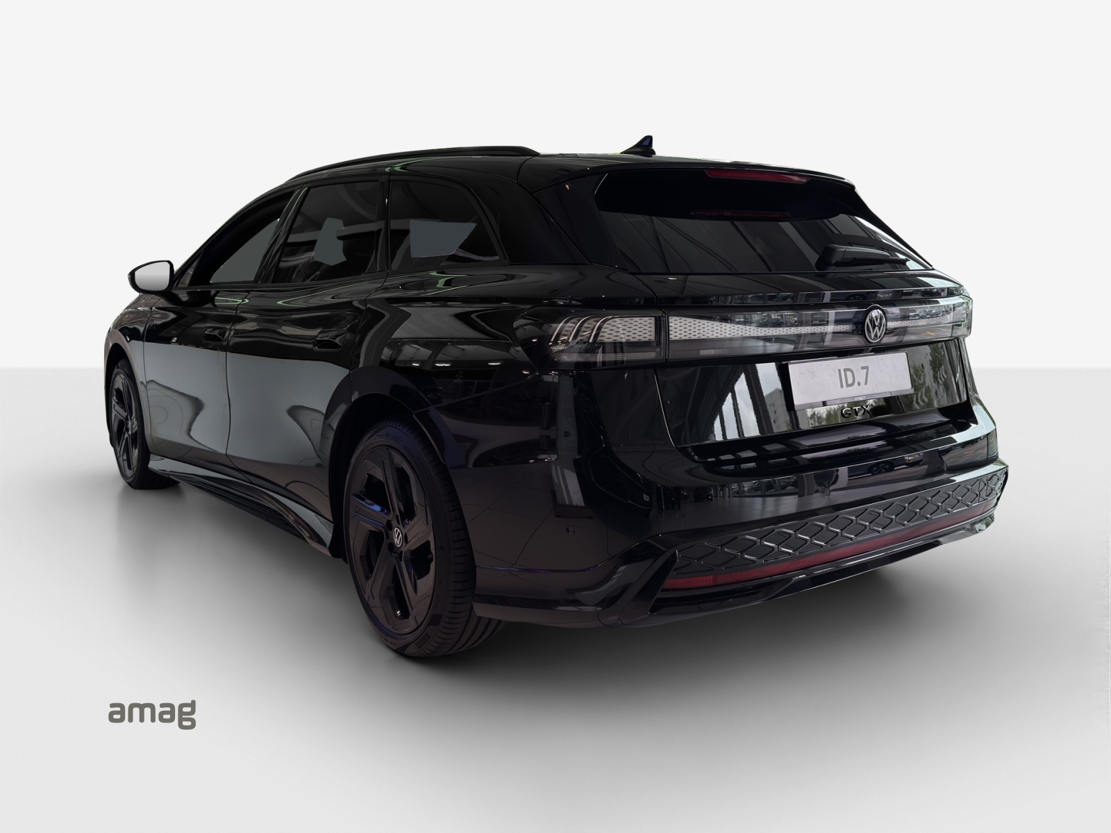VW ID.7 Tourer GTX 86 kWh GTX United 4 Motion-image-2