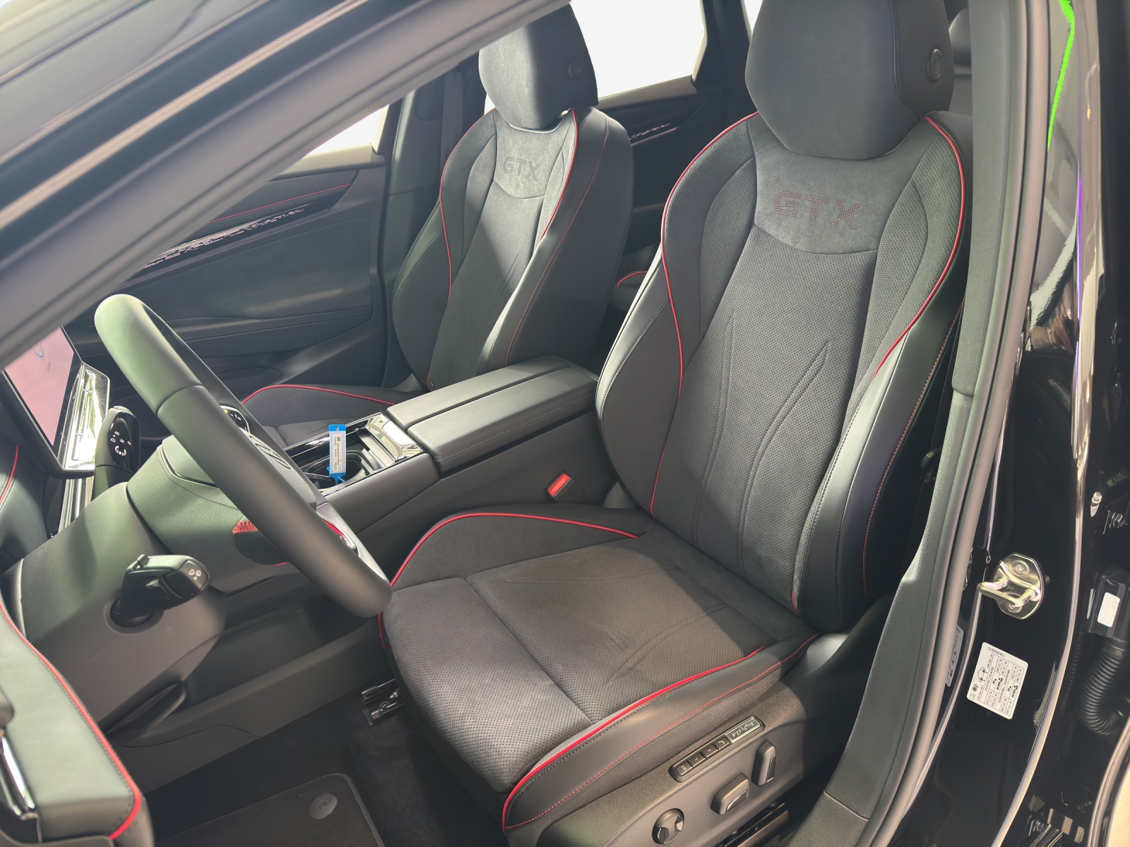 VW ID.7 Tourer GTX 86 kWh GTX United 4 Motion-image-13