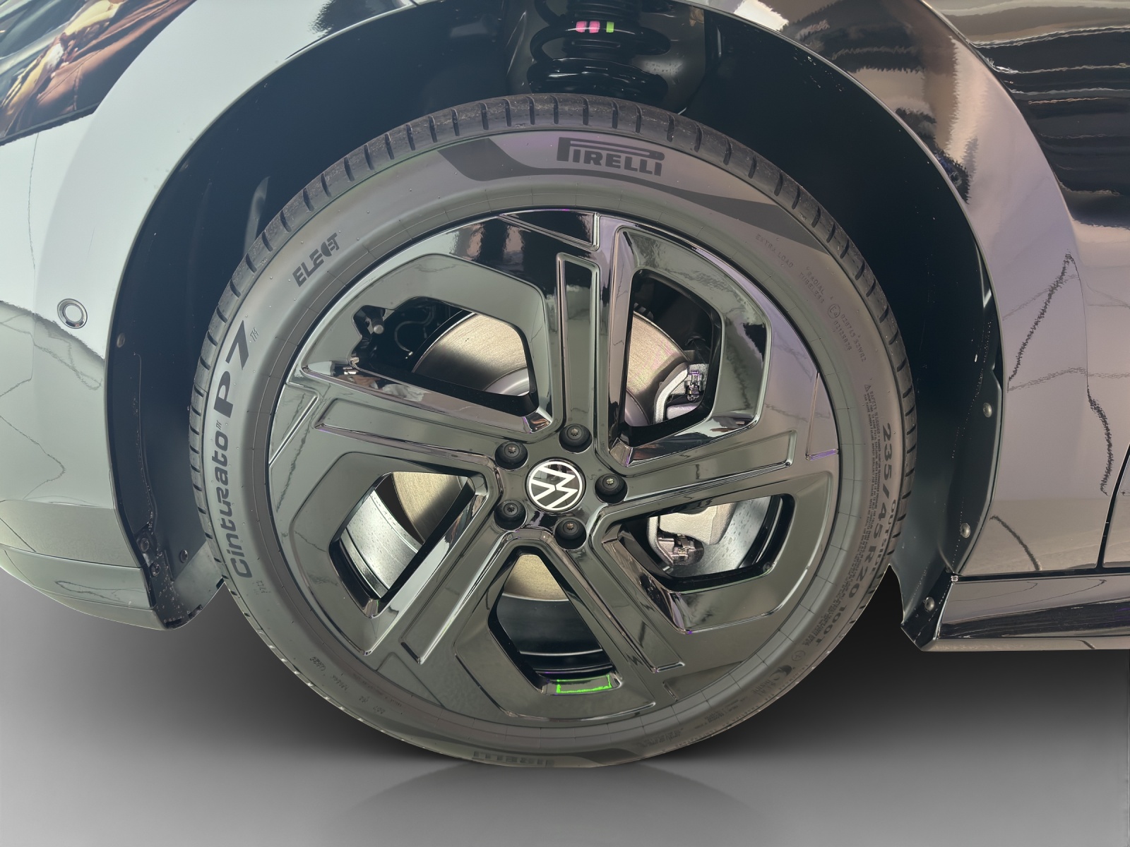 VW ID.7 Tourer GTX 86 kWh GTX United 4 Motion-image-14