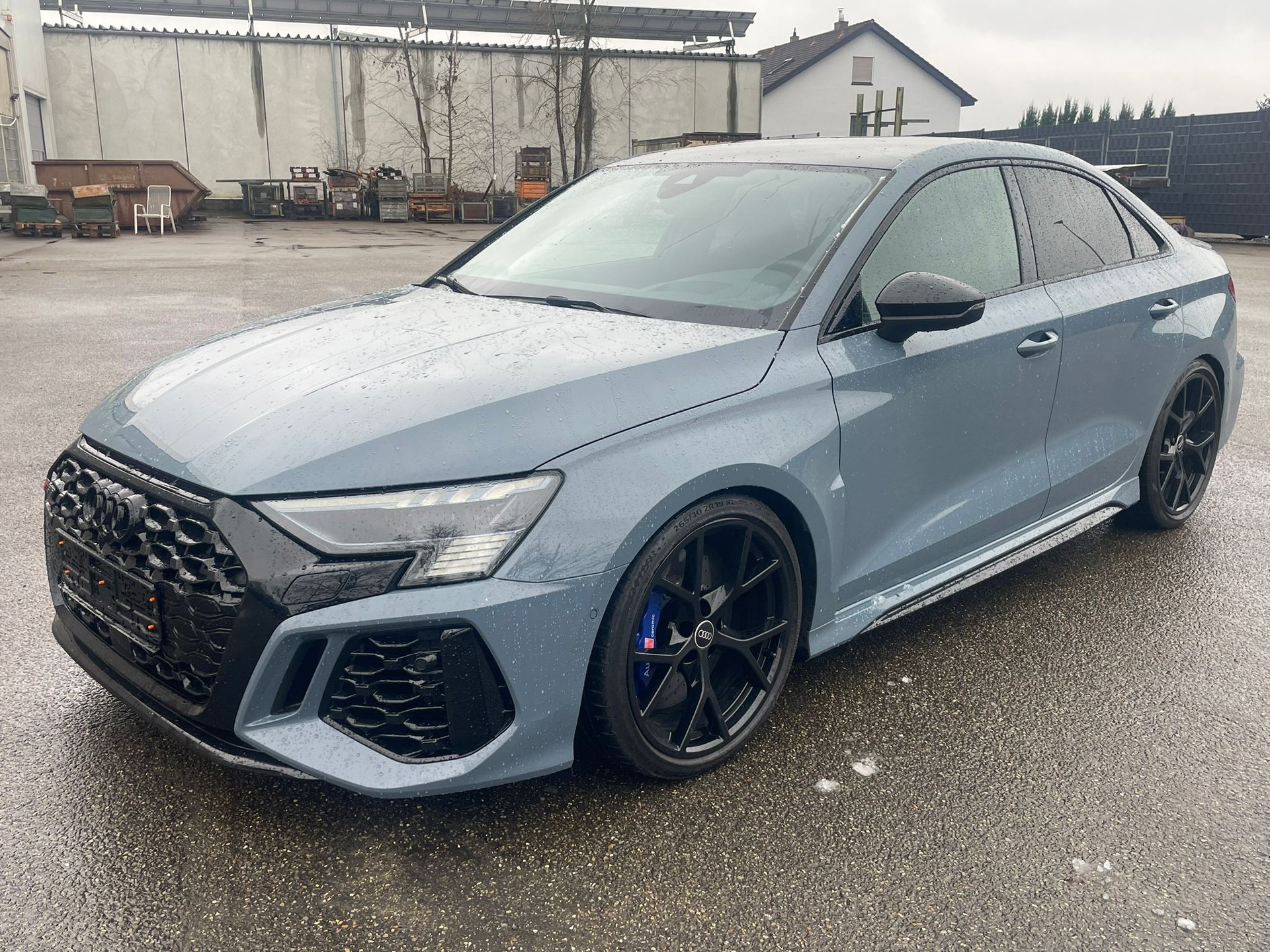 AUDI RS3 Limousine 2.5 TSI quattro S-tronic-showroom-element-3