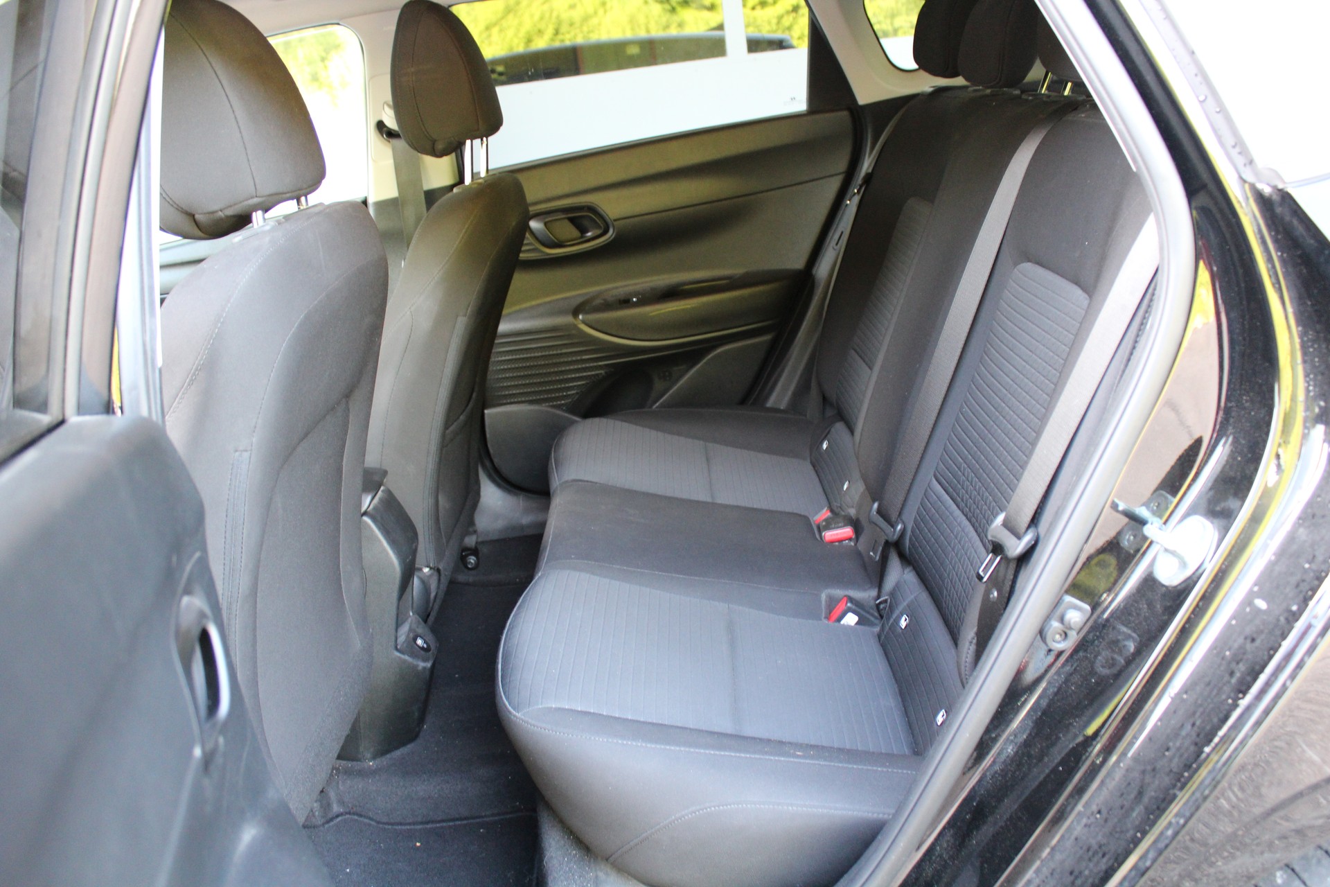 HYUNDAI i20 1.0 T-GDi Amplia DCT-image-11
