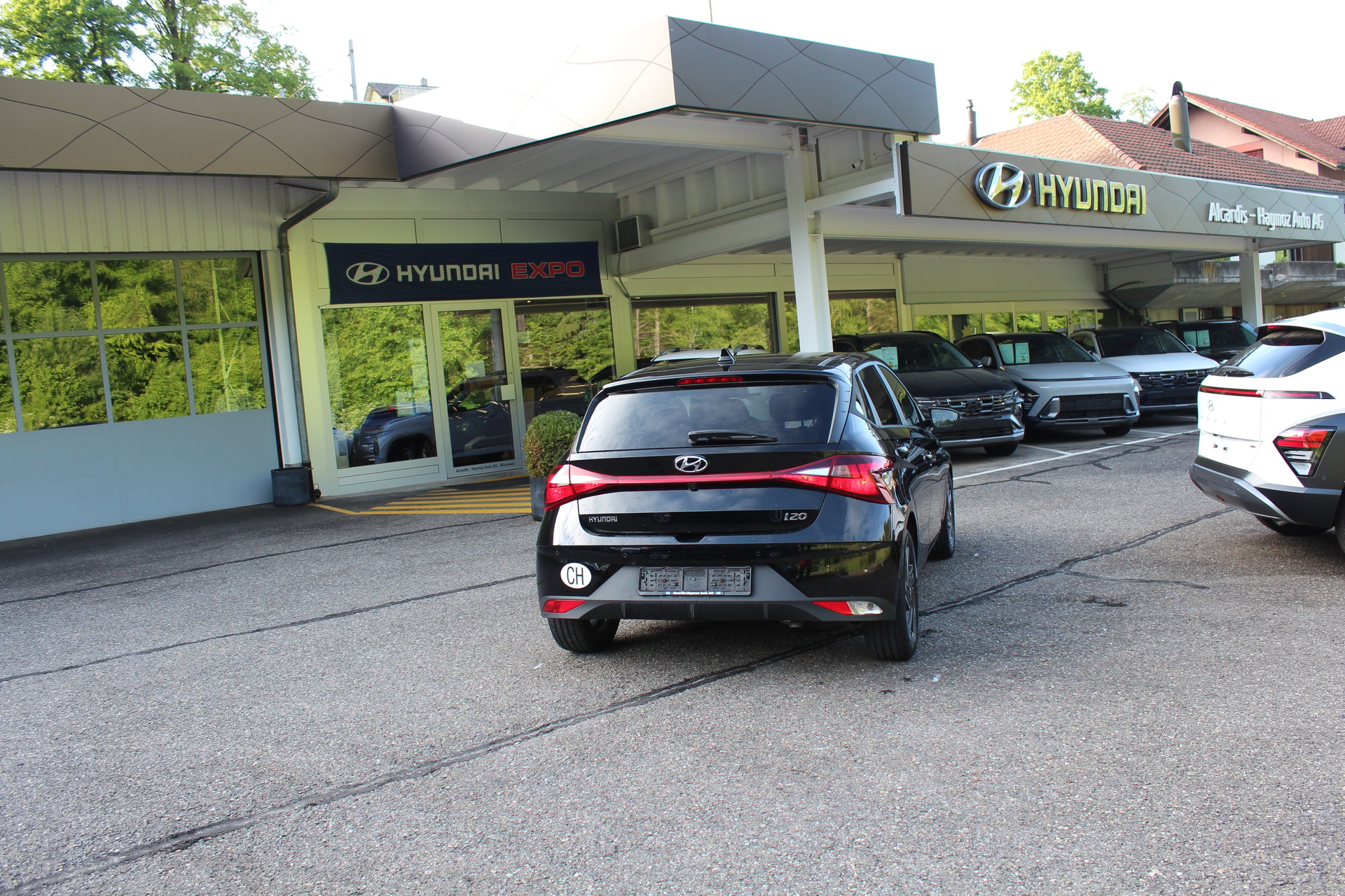 HYUNDAI i20 1.0 T-GDi Amplia DCT-image-3