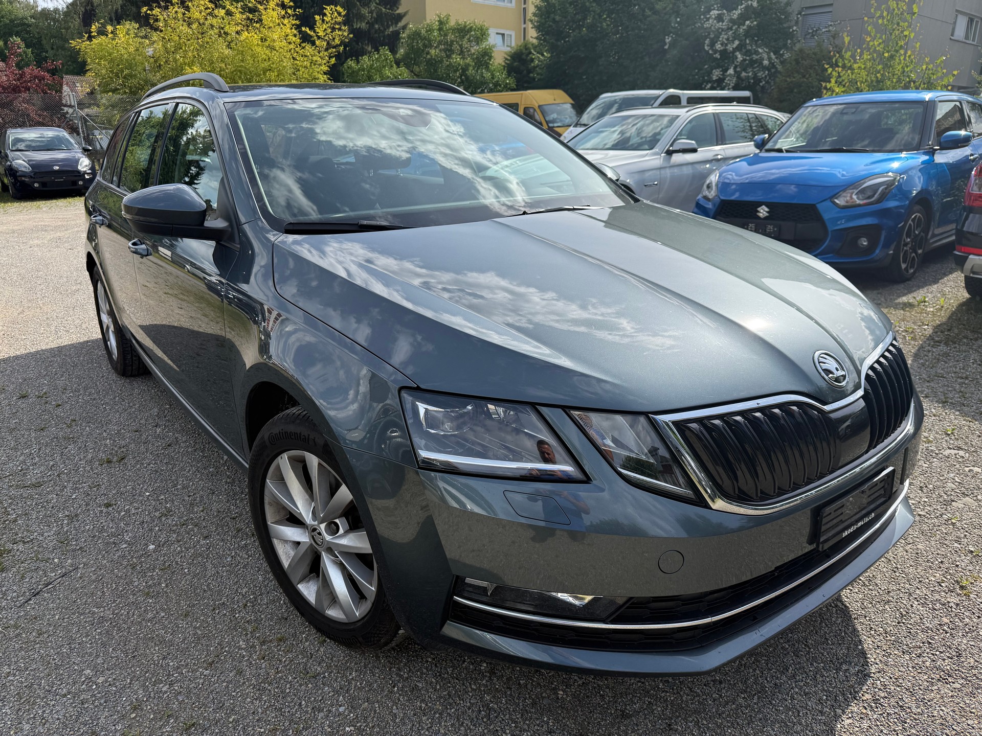 SKODA Octavia Combi 2.0 TDI Ambition 4x4 DSG-image-0