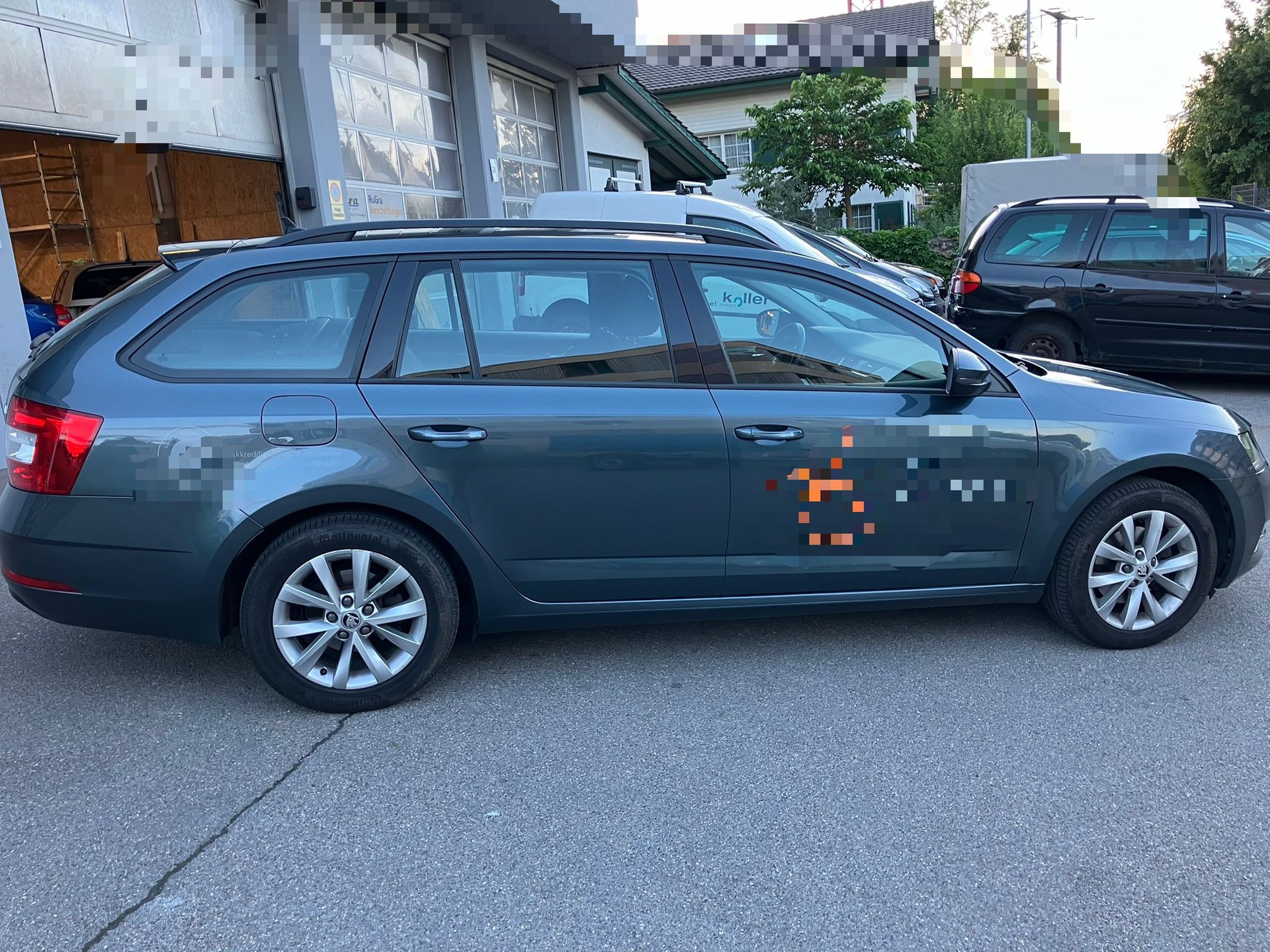 SKODA Octavia Combi 2.0 TDI Ambition 4x4 DSG-image-3