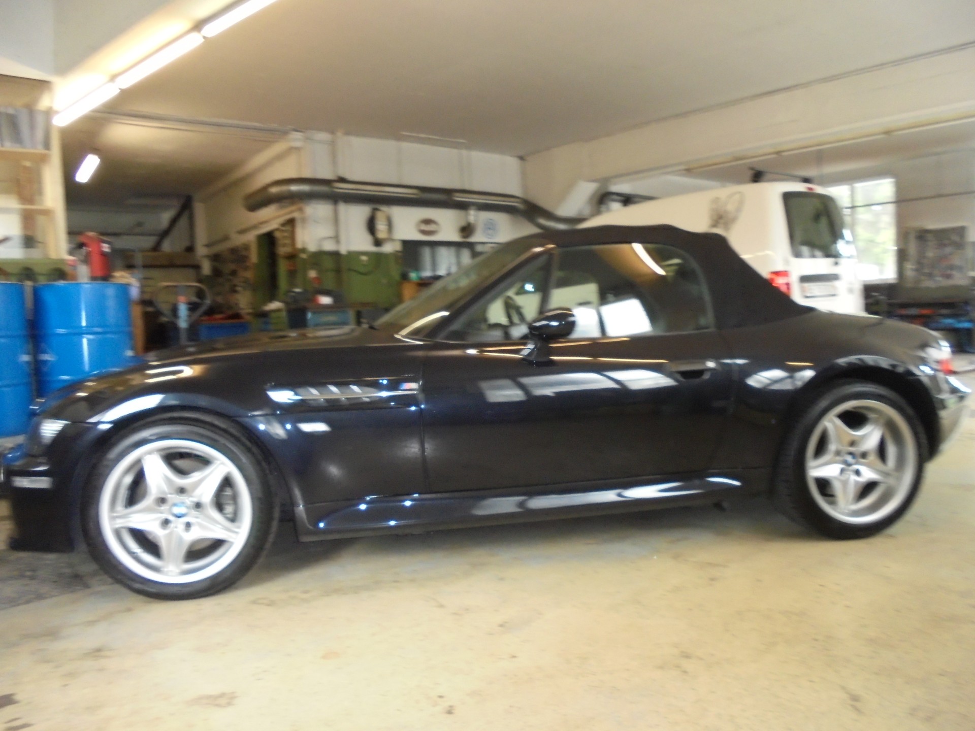 BMW M Roadster-image-4