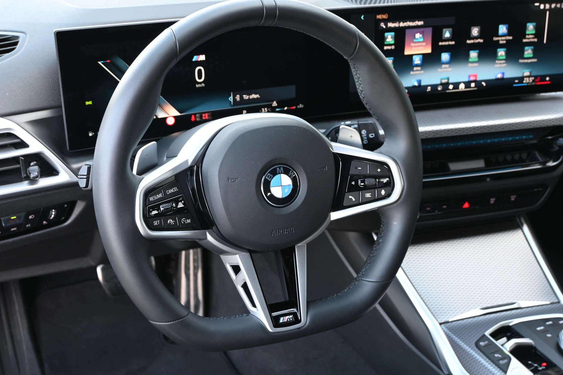 BMW 330i Touring xDrive Steptronic M Sport 4x4 Automat-image-14