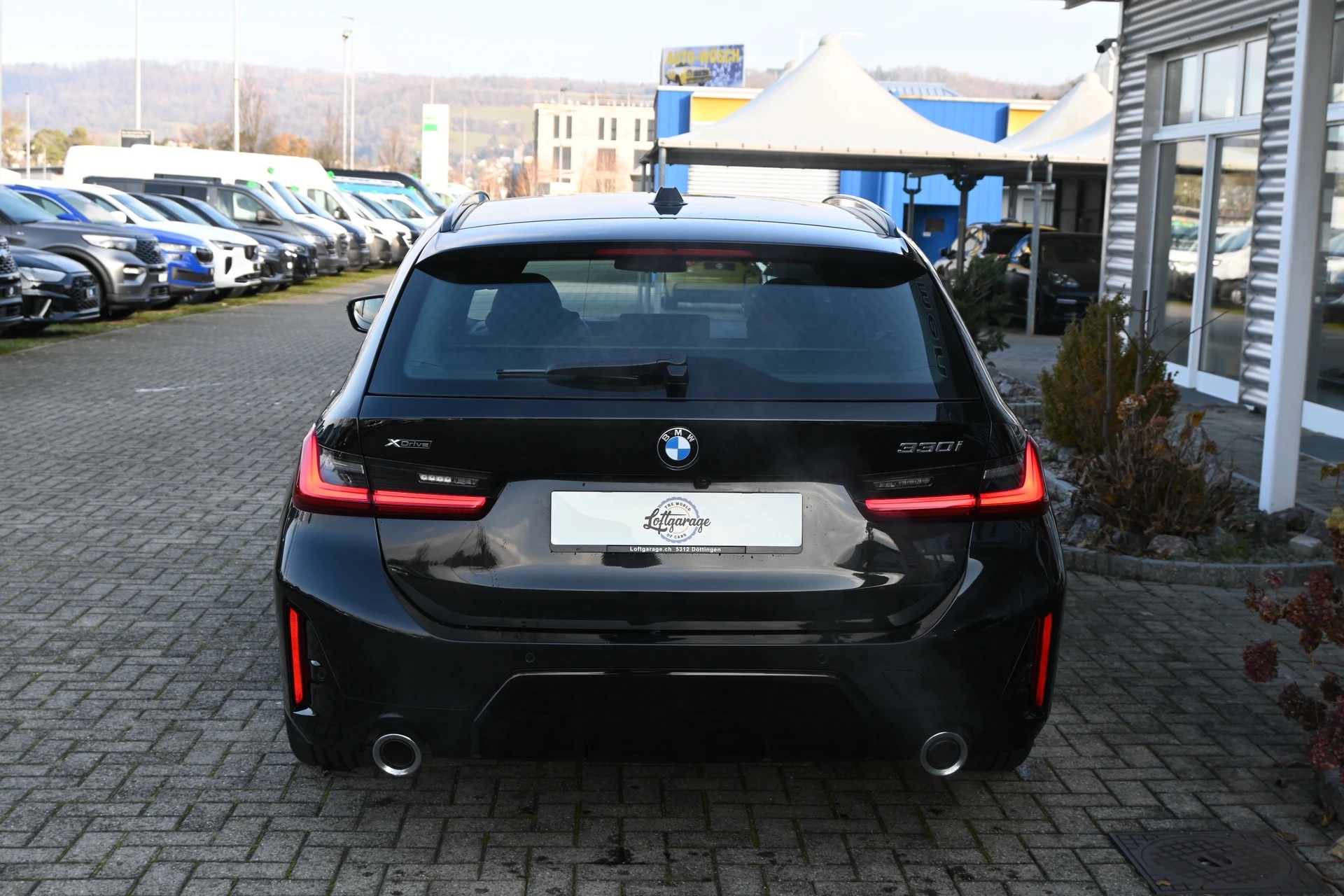 BMW 330i Touring xDrive Steptronic M Sport 4x4 Automat-image-3