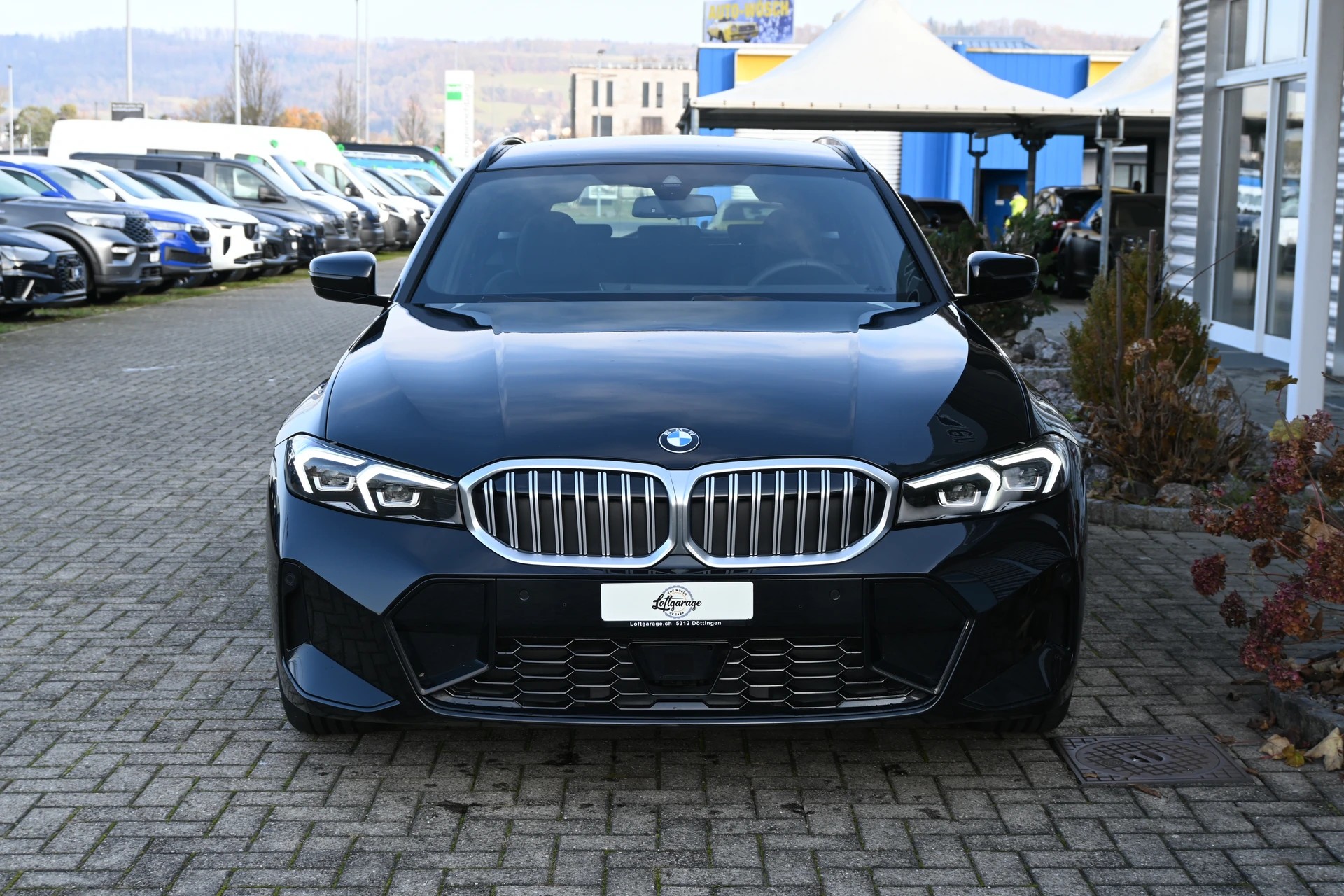 BMW 330i Touring xDrive Steptronic M Sport 4x4 Automat-image-2