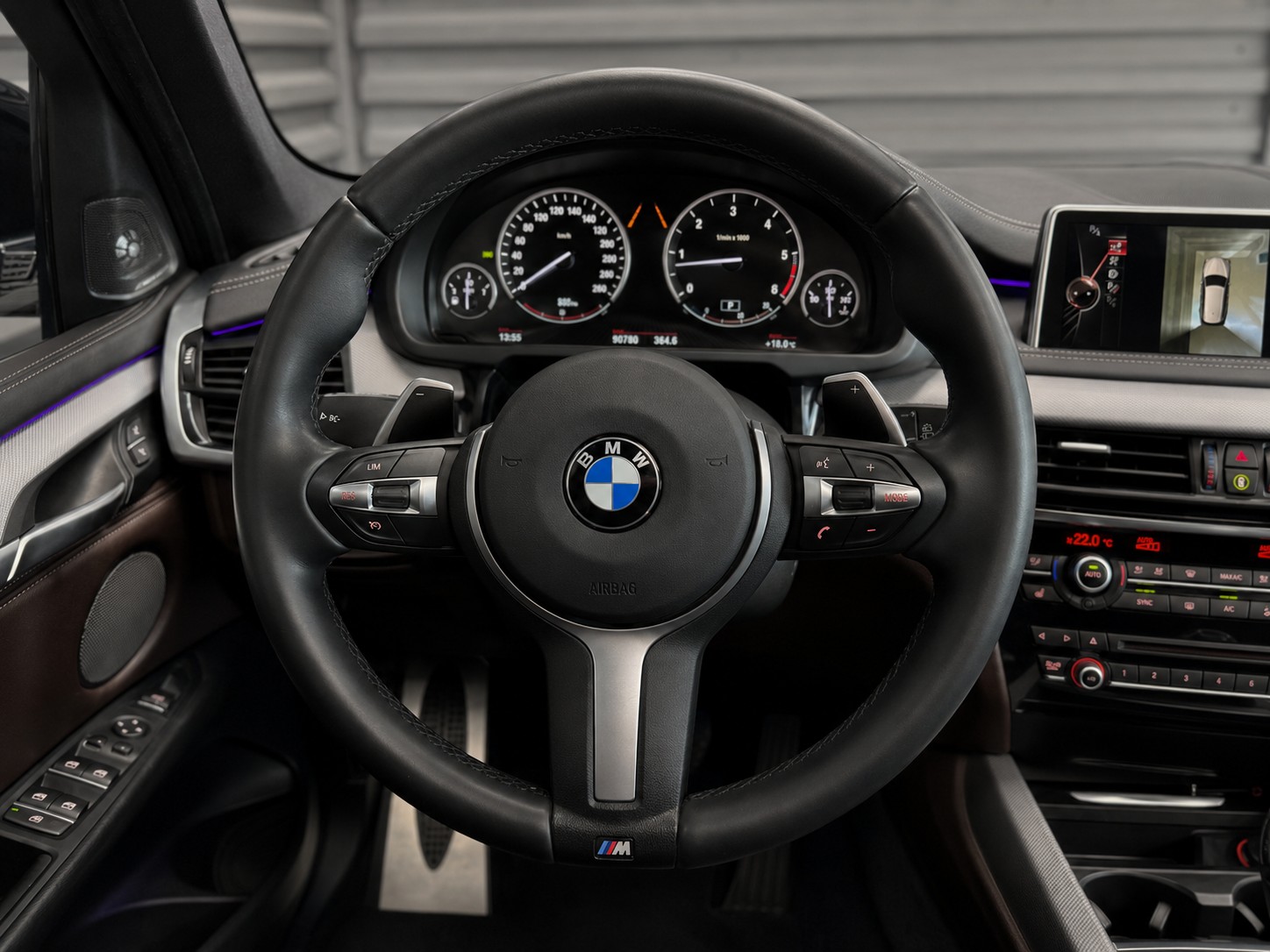BMW X5 xDrive 40d M Steptronic DÄHLER-image-12