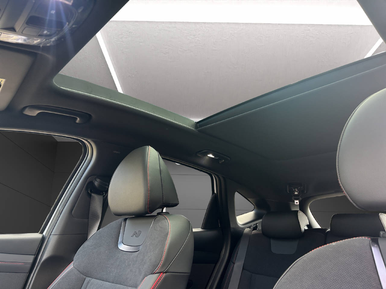 HYUNDAI Tucson 1.6 T-GDi HEV N-Line 4WD-image-7