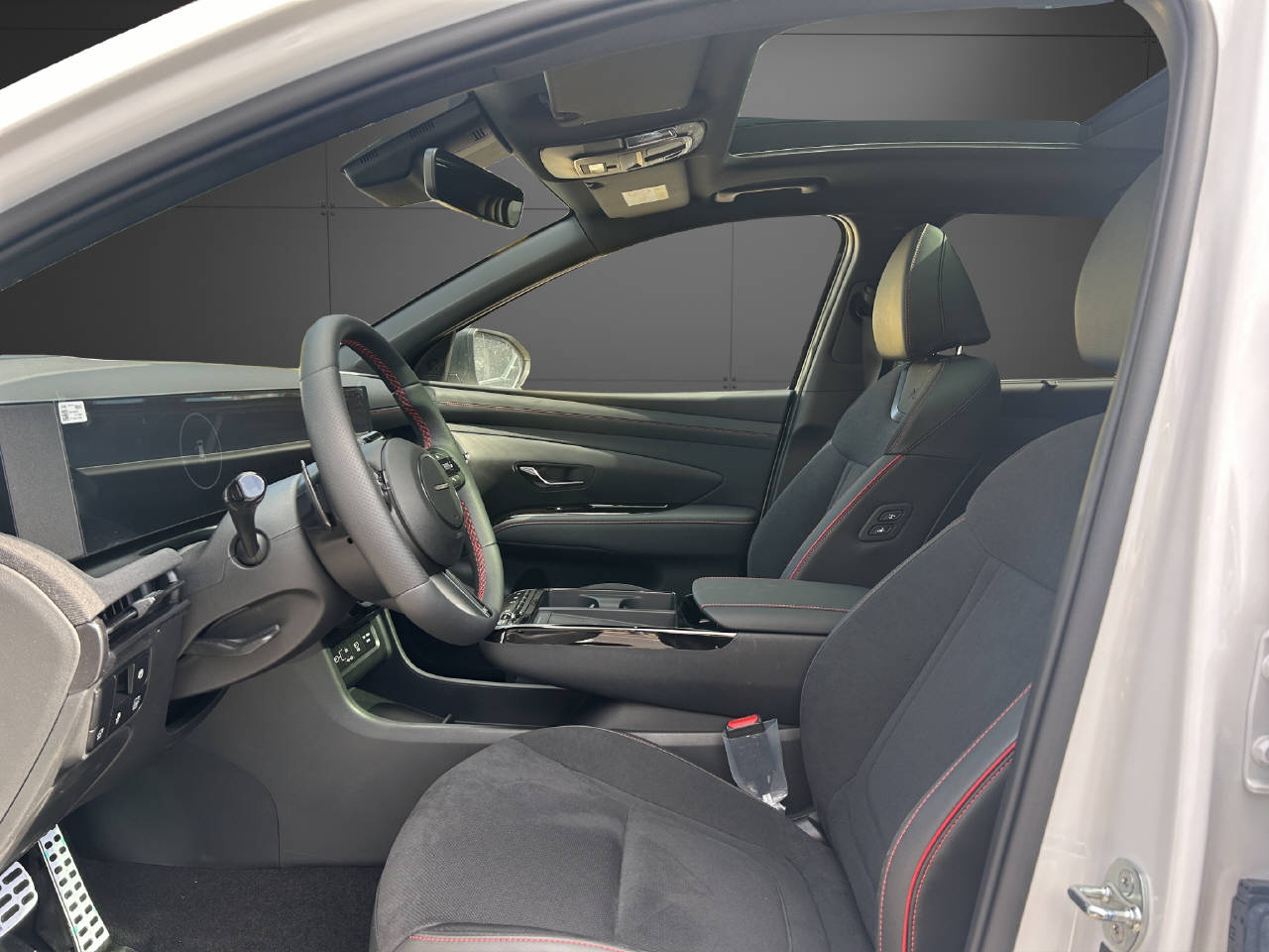 HYUNDAI Tucson 1.6 T-GDi HEV N-Line 4WD-image-3