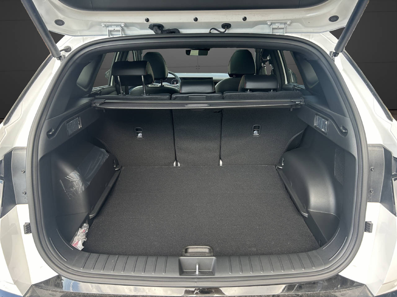 HYUNDAI Tucson 1.6 T-GDi HEV N-Line 4WD-image-8