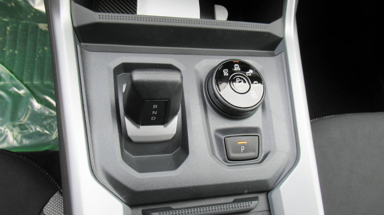 DACIA Bigster 1.2 Hybrid Journey 4WD-image-5