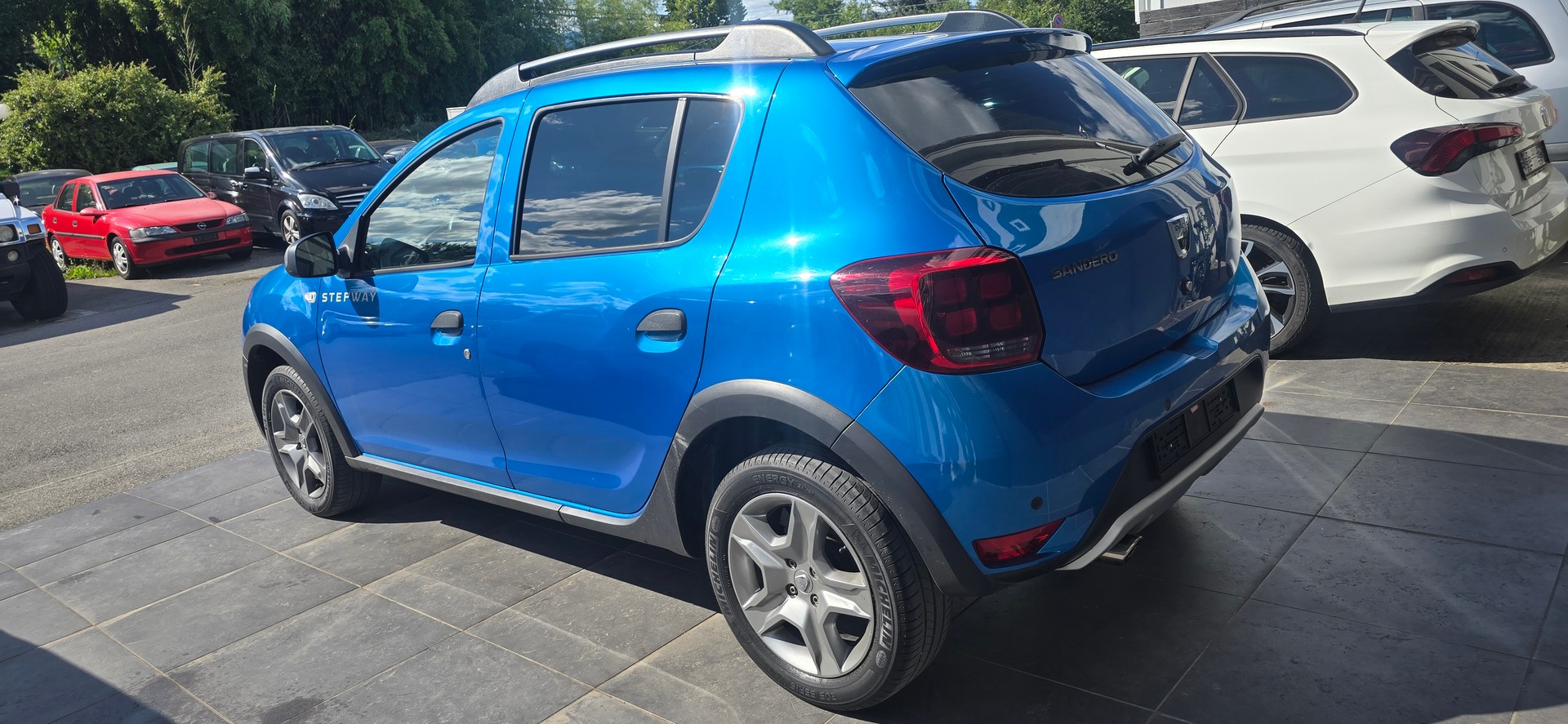 DACIA Sandero 1.0 Ambiance-image-2