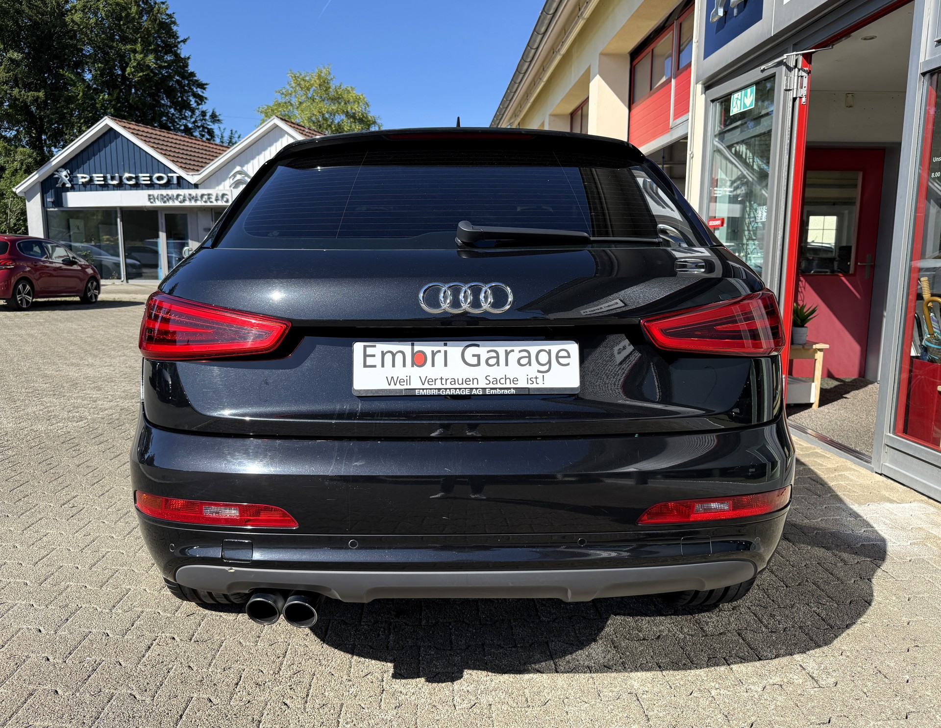 AUDI Q3 2.0 TDI quattro S-tronic-image-6